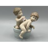Lladro 6411 ‘Bath time’ in good condition and original box