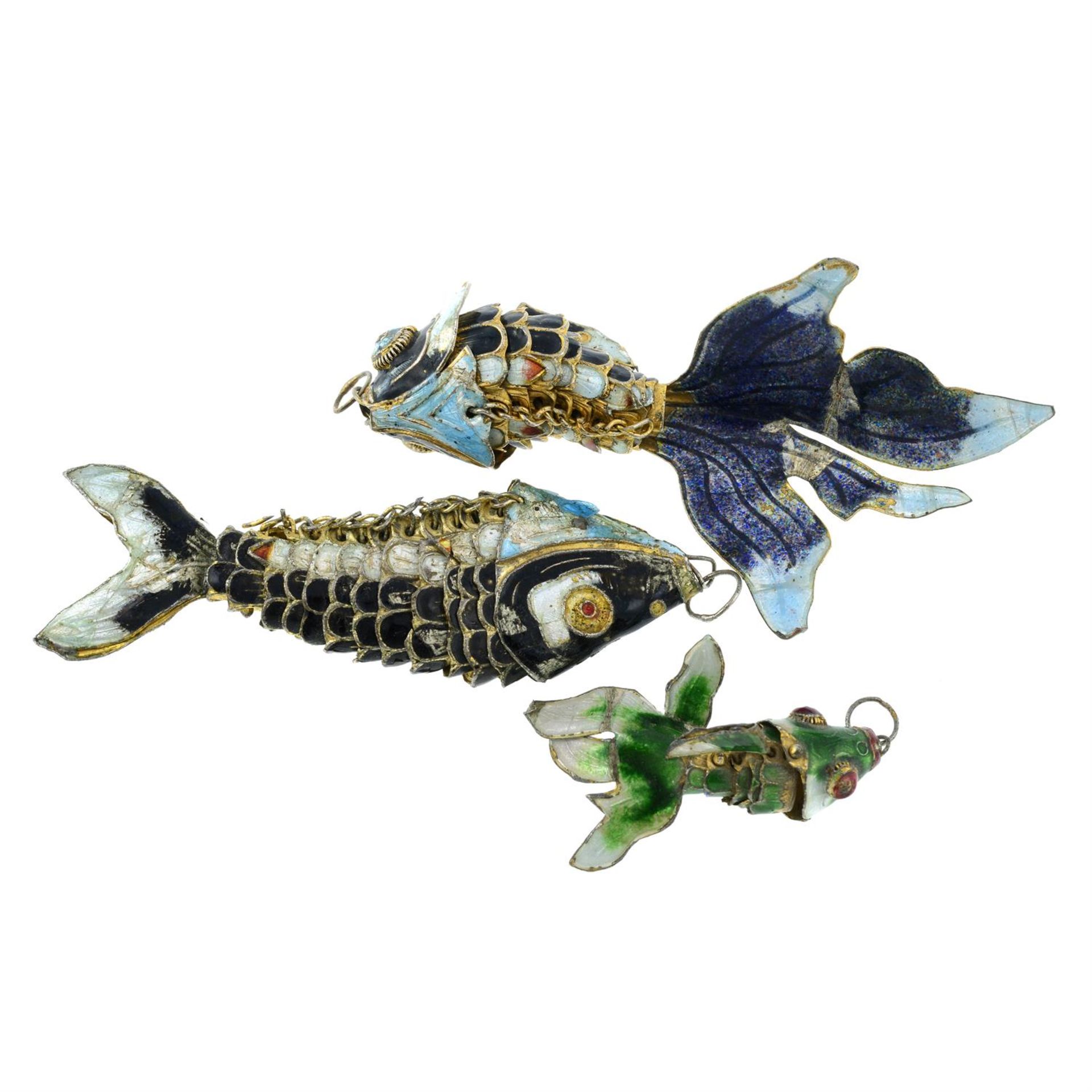 Three articulated enamel koi fish pendants. - Bild 2 aus 2