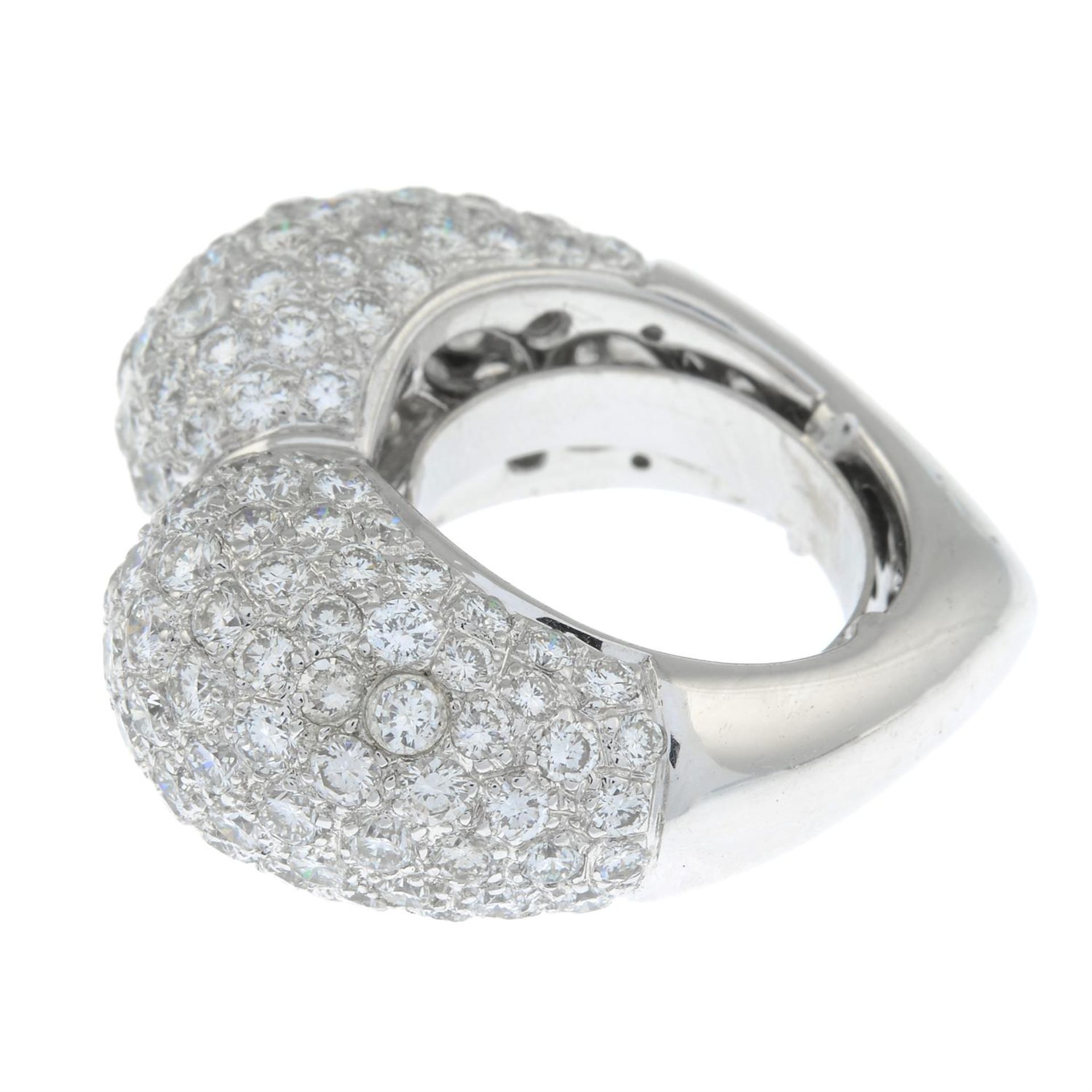 A pavé-set diamond heart ring. - Image 4 of 6