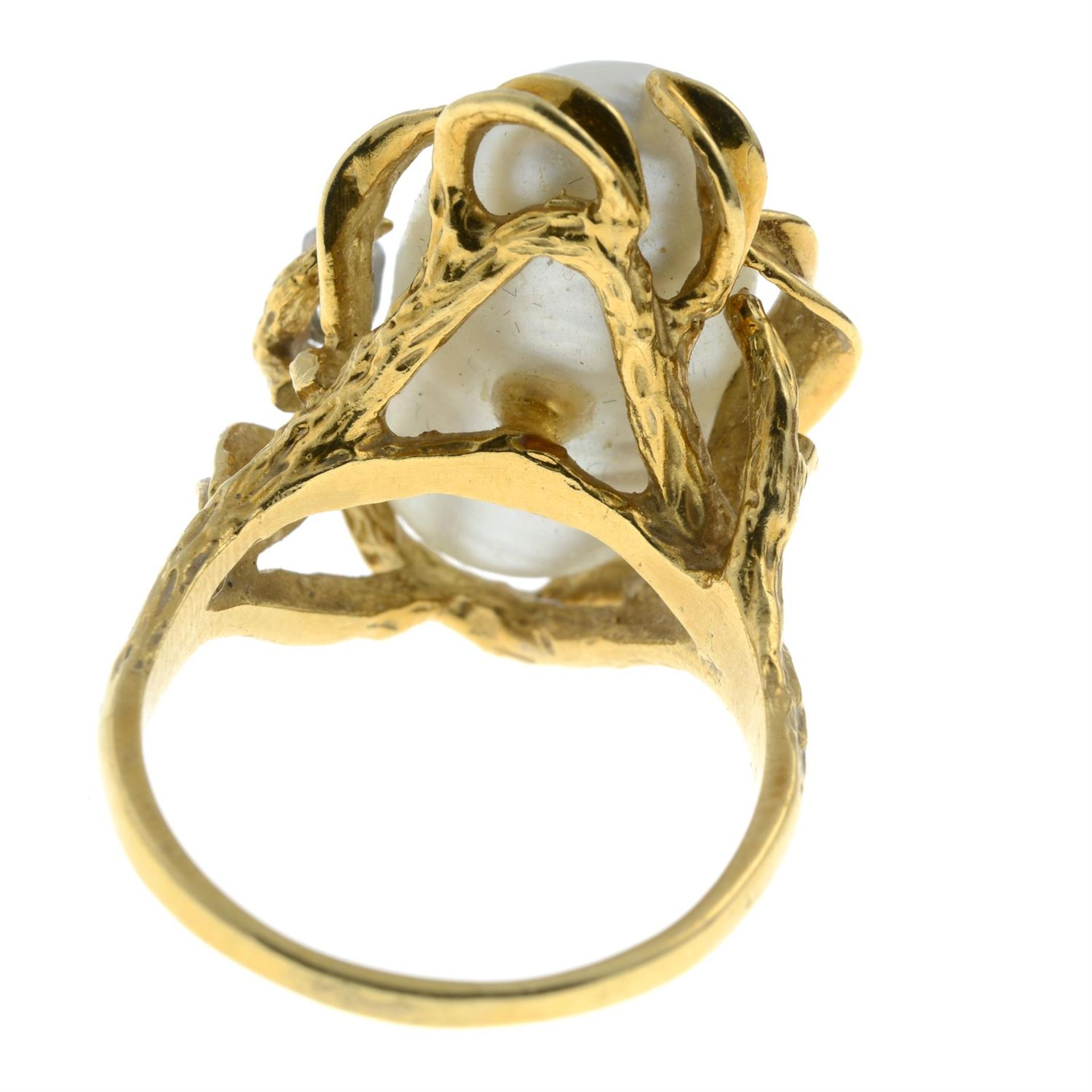 A mid 20th century 18ct gold baroque cultured pearl and brilliant-cut diamond ring, - Image 4 of 6