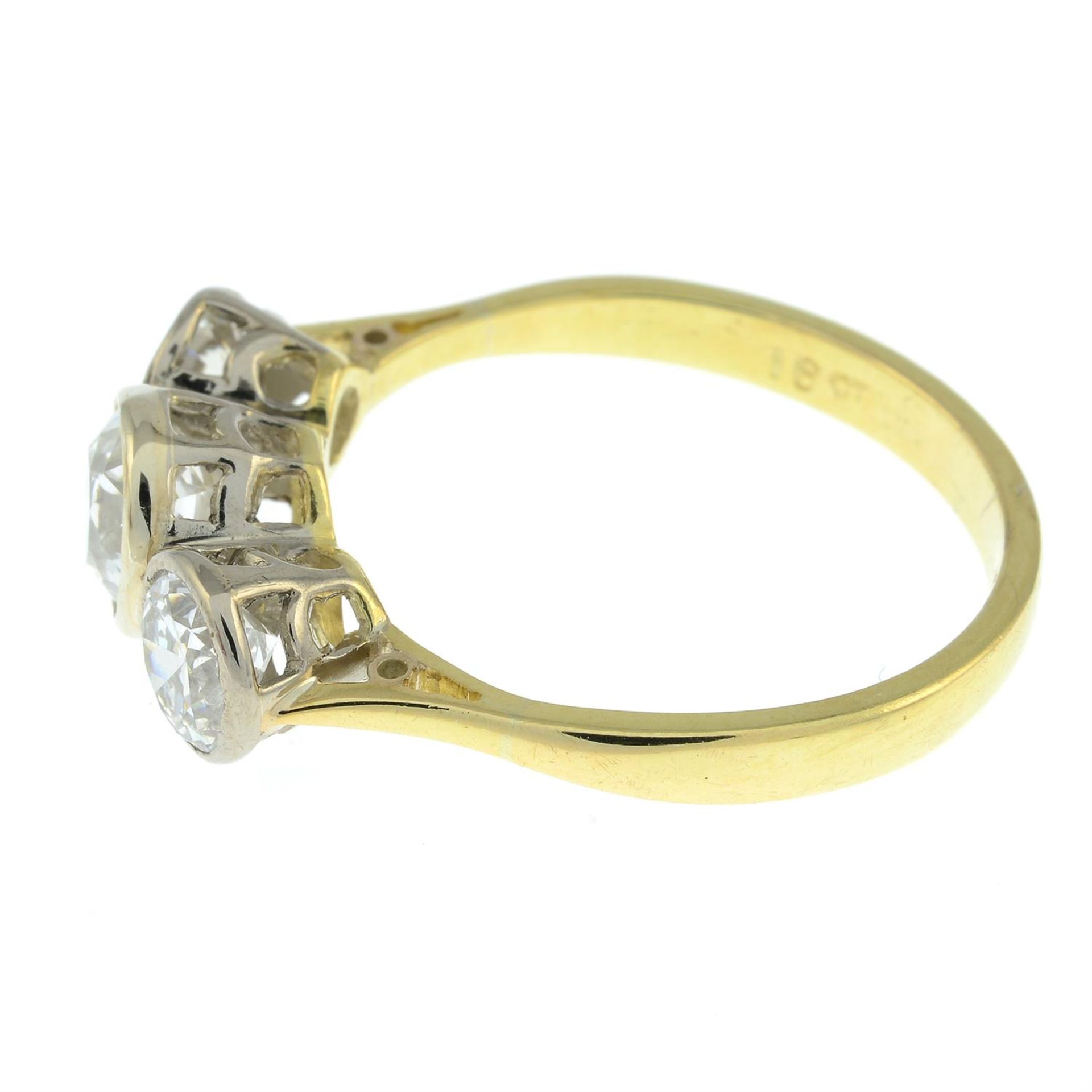 An 18ct gold graduated old-cut diamond three-stone ring. - Image 3 of 5