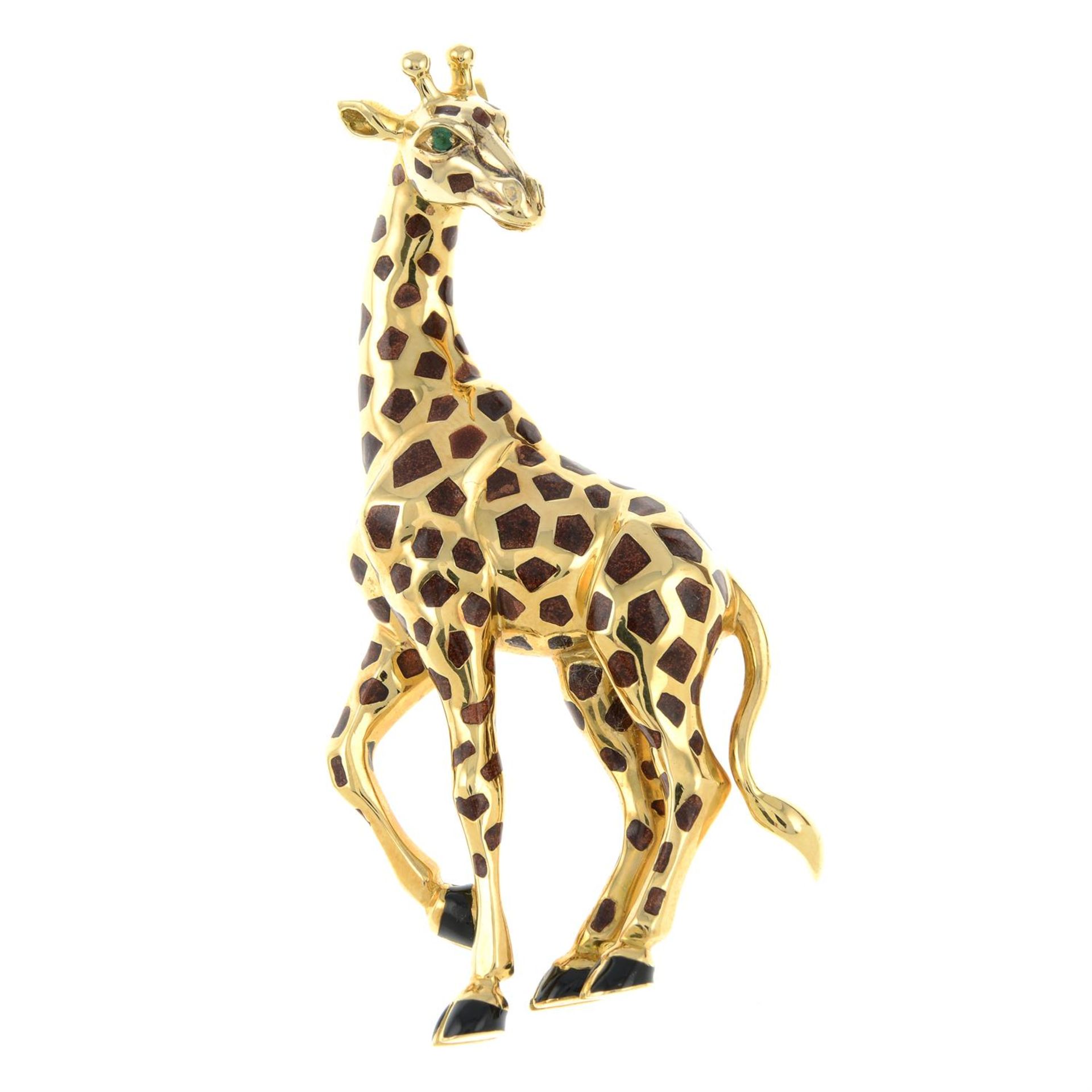 An enamel giraffe brooch, with emerald eyes, by Cartier. - Bild 2 aus 5