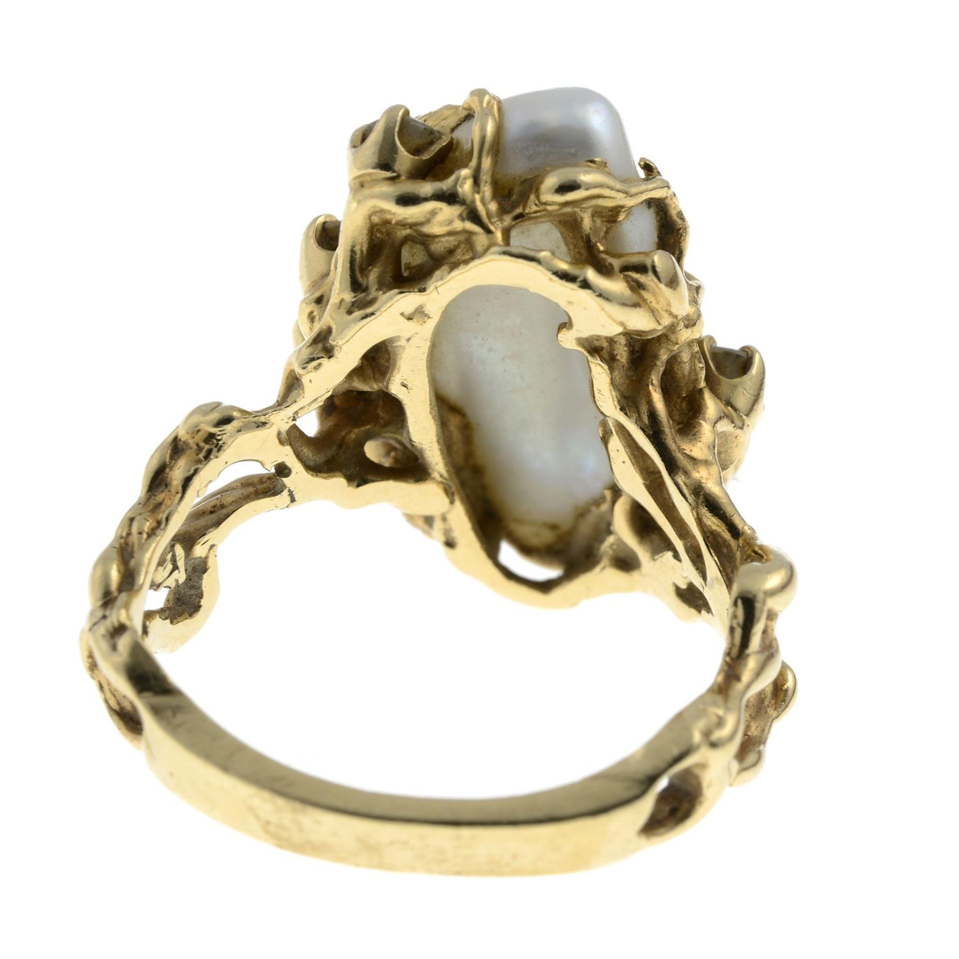 A mid 20th century 14ct gold baroque cultured pearl and brilliant-cut diamond ring. - Image 4 of 5