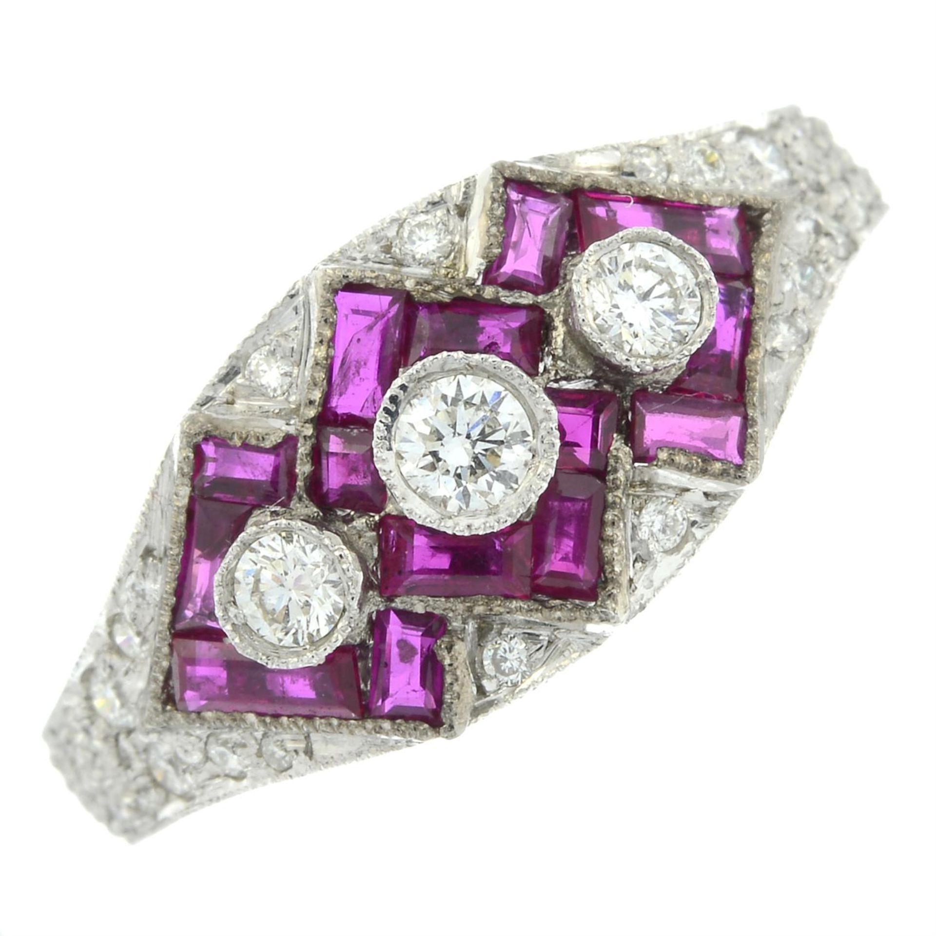 A brilliant-cut diamond and ruby dress ring. - Bild 2 aus 6