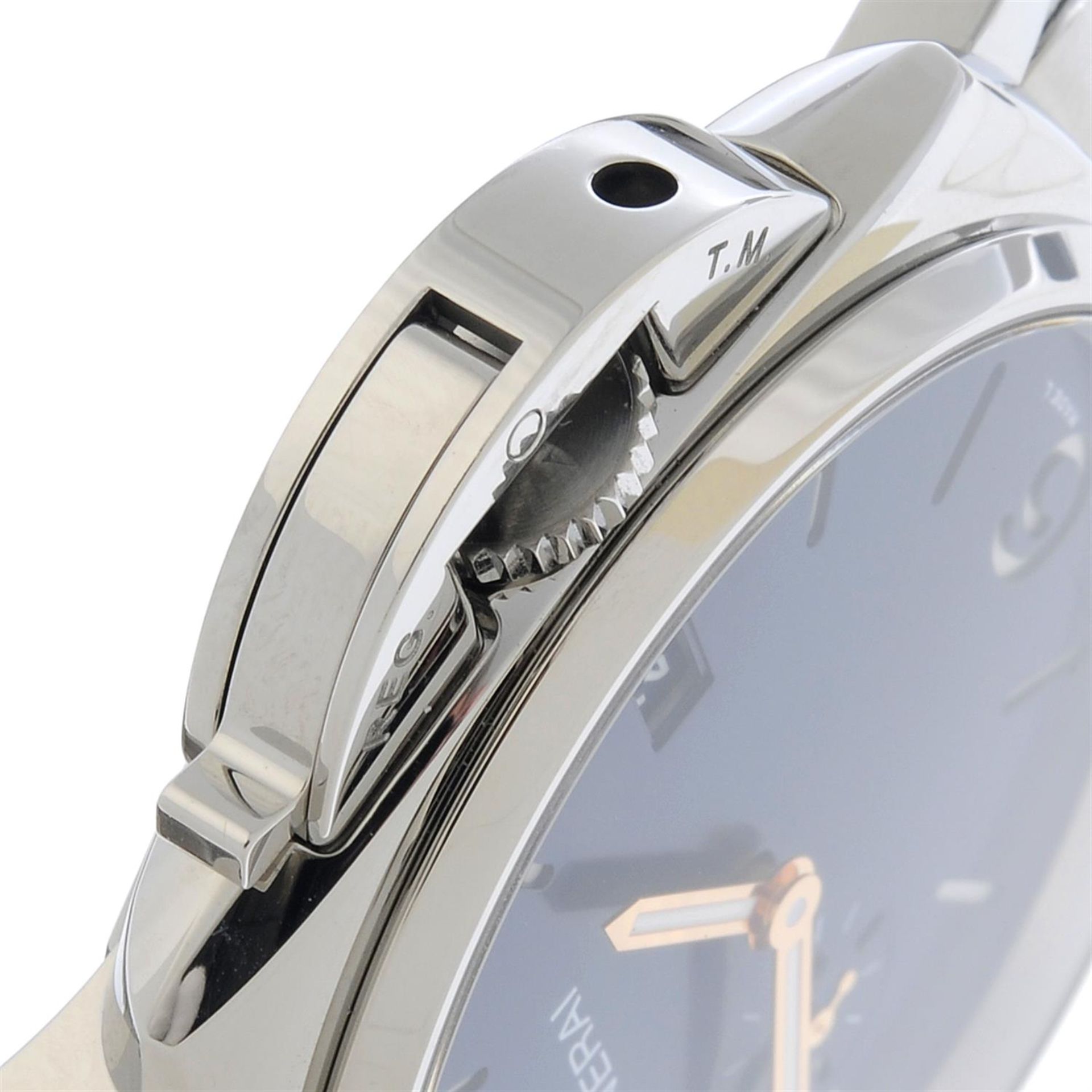 PANERAI - a limited edition stainless steel Luminor Due bracelet watch, 42mm. - Bild 3 aus 6