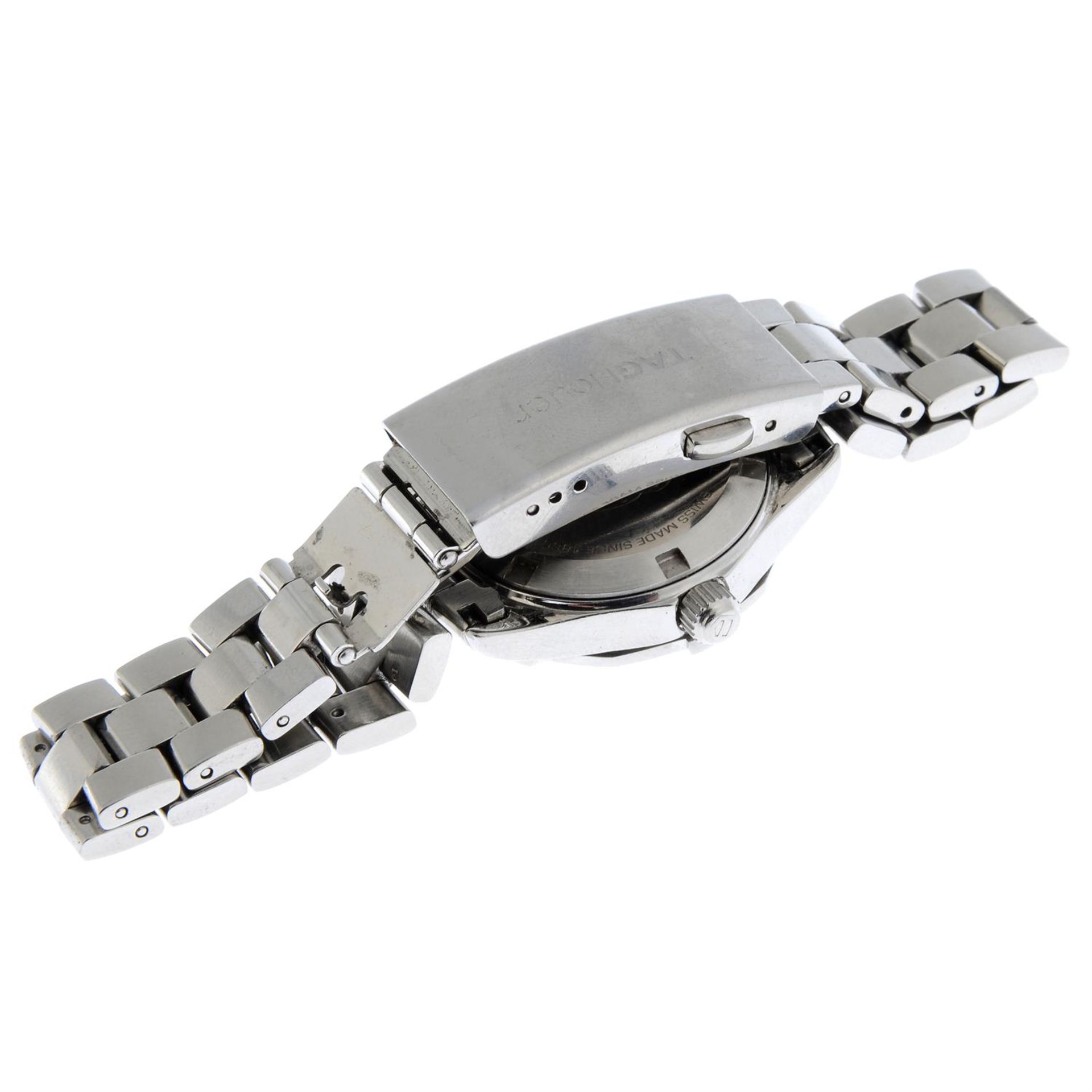 TAG HEUER - a stainless steel Aquaracer bracelet watch, 28mm. - Bild 3 aus 6