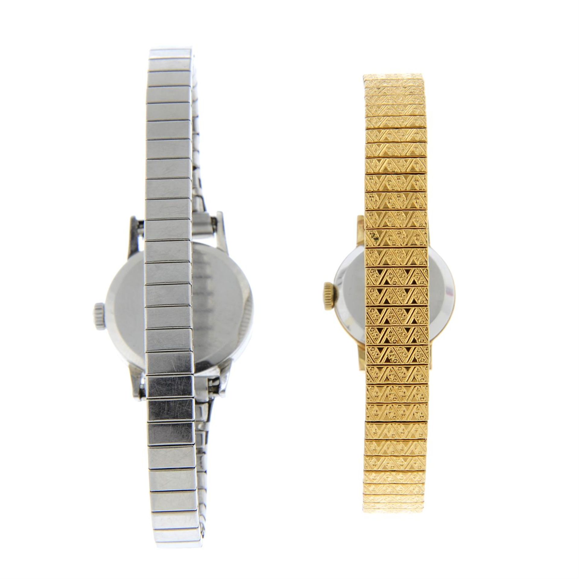 OMEGA - a 9ct yellow gold wrist watch (21mm) with two Omega bracelet watches. - Bild 6 aus 6