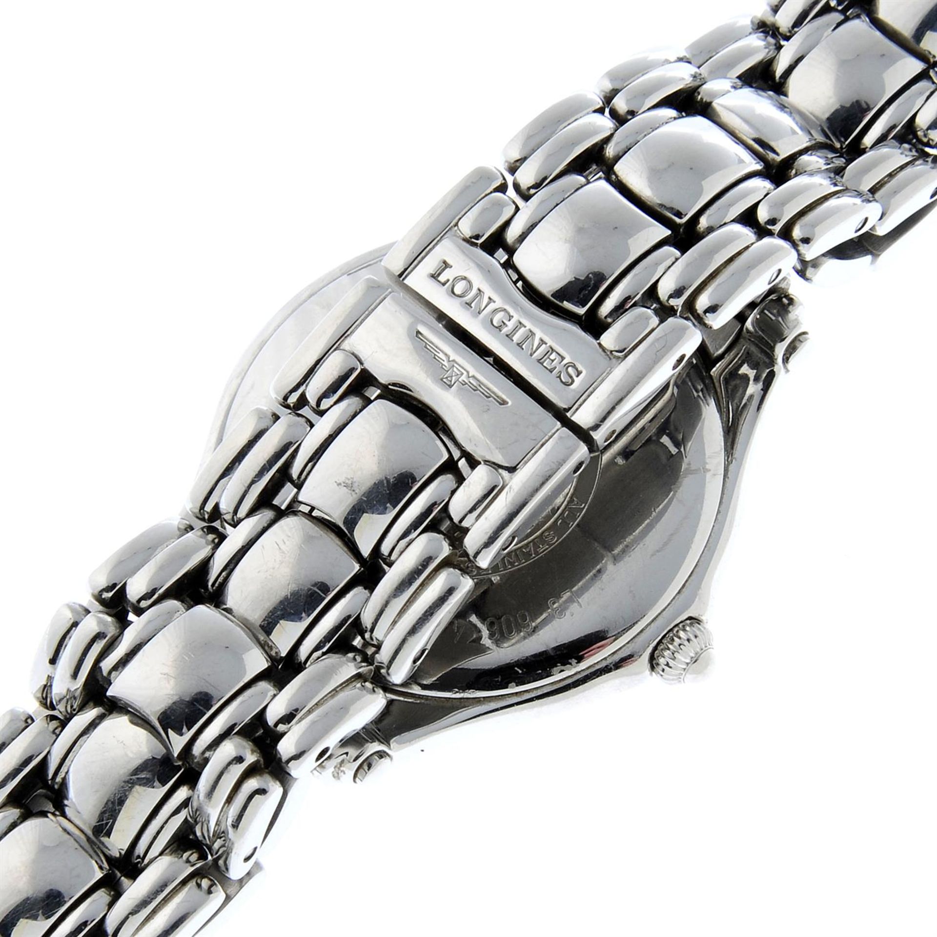 LONGINES - a stainless steel Golden Wing bracelet watch, 34mm. - Bild 2 aus 4