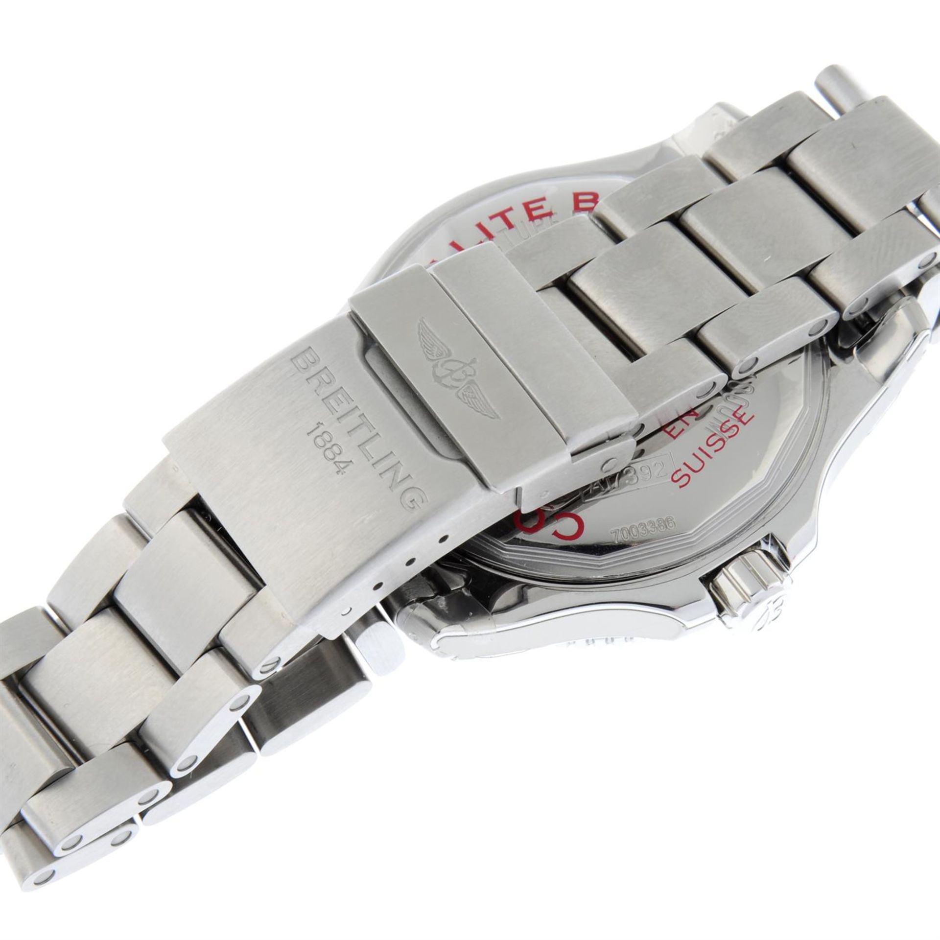 BREITLING - a stainless steel SuperOcean bracelet watch, 44mm. - Bild 2 aus 5