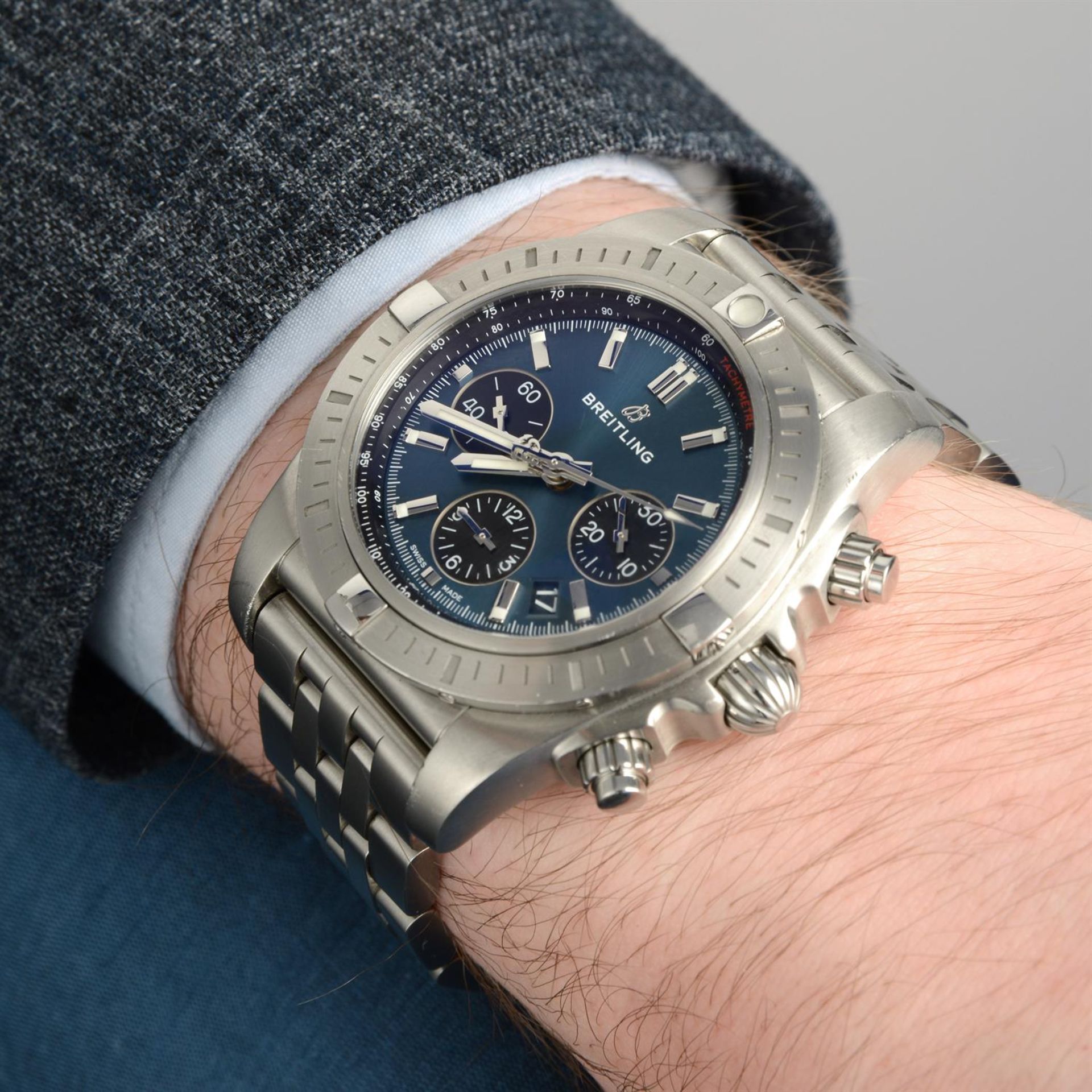 BREITLING - a stainless steel Chronomat 44 chronograph bracelet watch, 44mm. - Image 5 of 5
