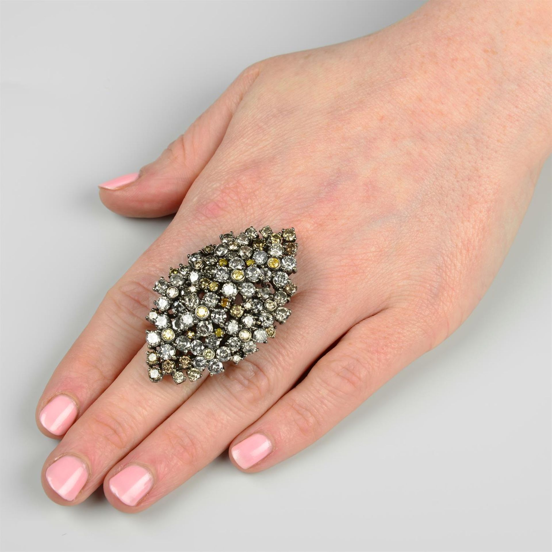 A diamond and coloured diamond floral cluster ring. - Image 6 of 6