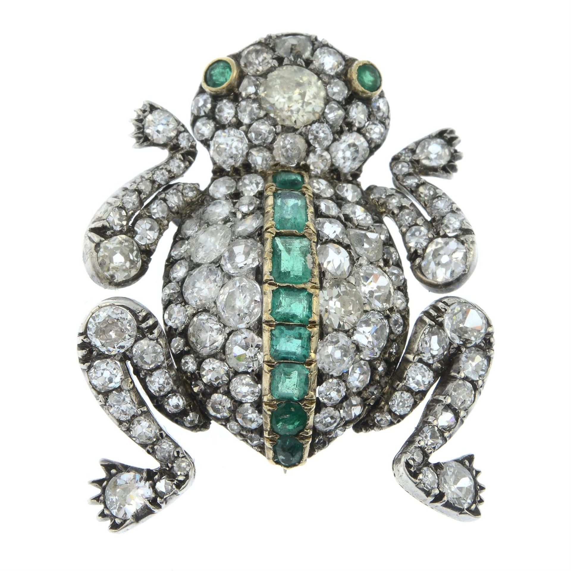 An early 20th century vari-cut diamond and emerald frog brooch. - Bild 2 aus 4