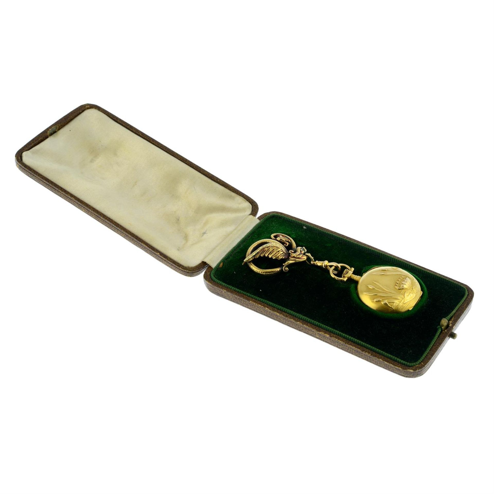 An Art Nouveau 18ct gold fob watch, with embossed lily pad and bullrushes, suspended from a lobster - Image 4 of 6