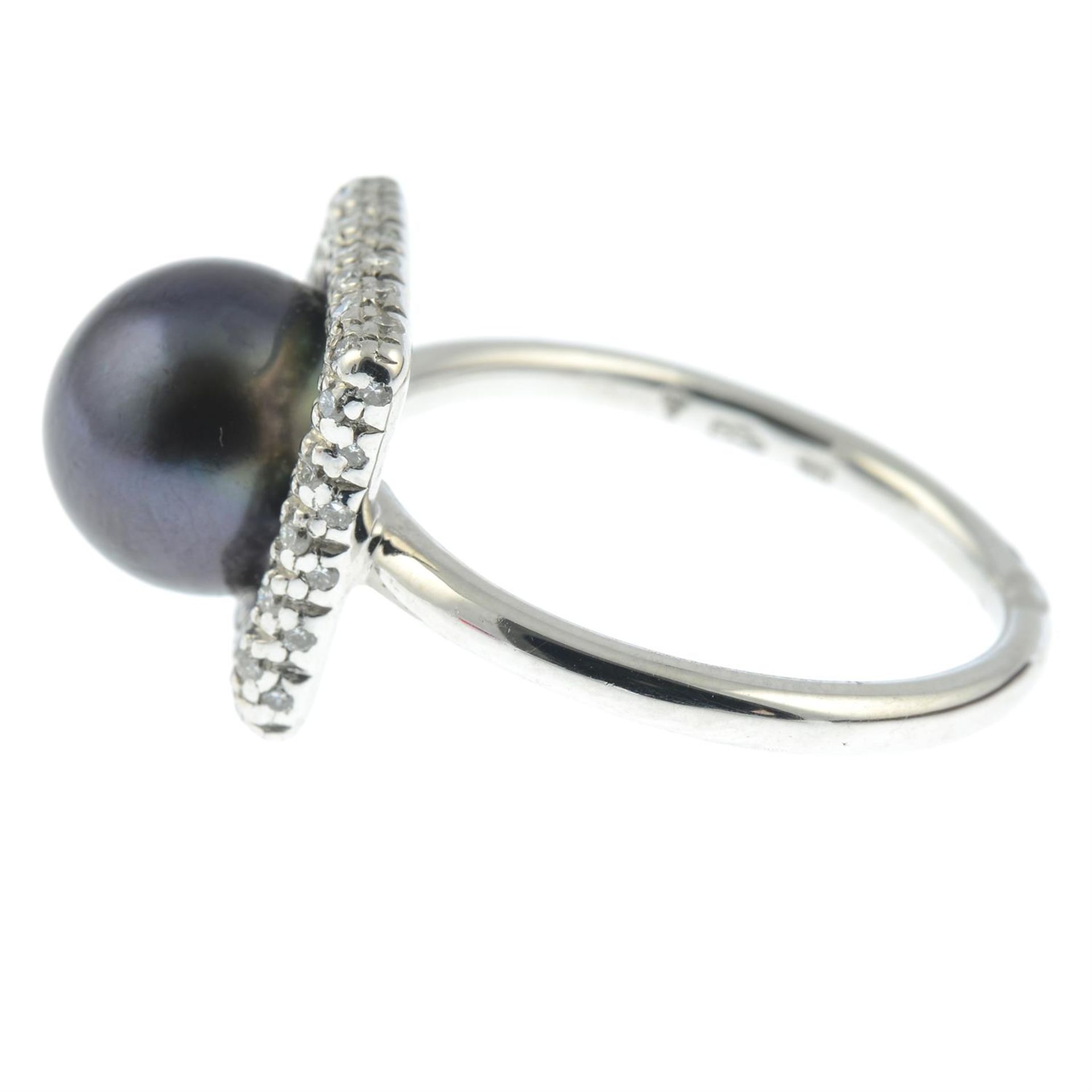 An 18ct gold 'Tahitian' cultured pearl and diamond ring, by Mikimoto. - Image 4 of 6