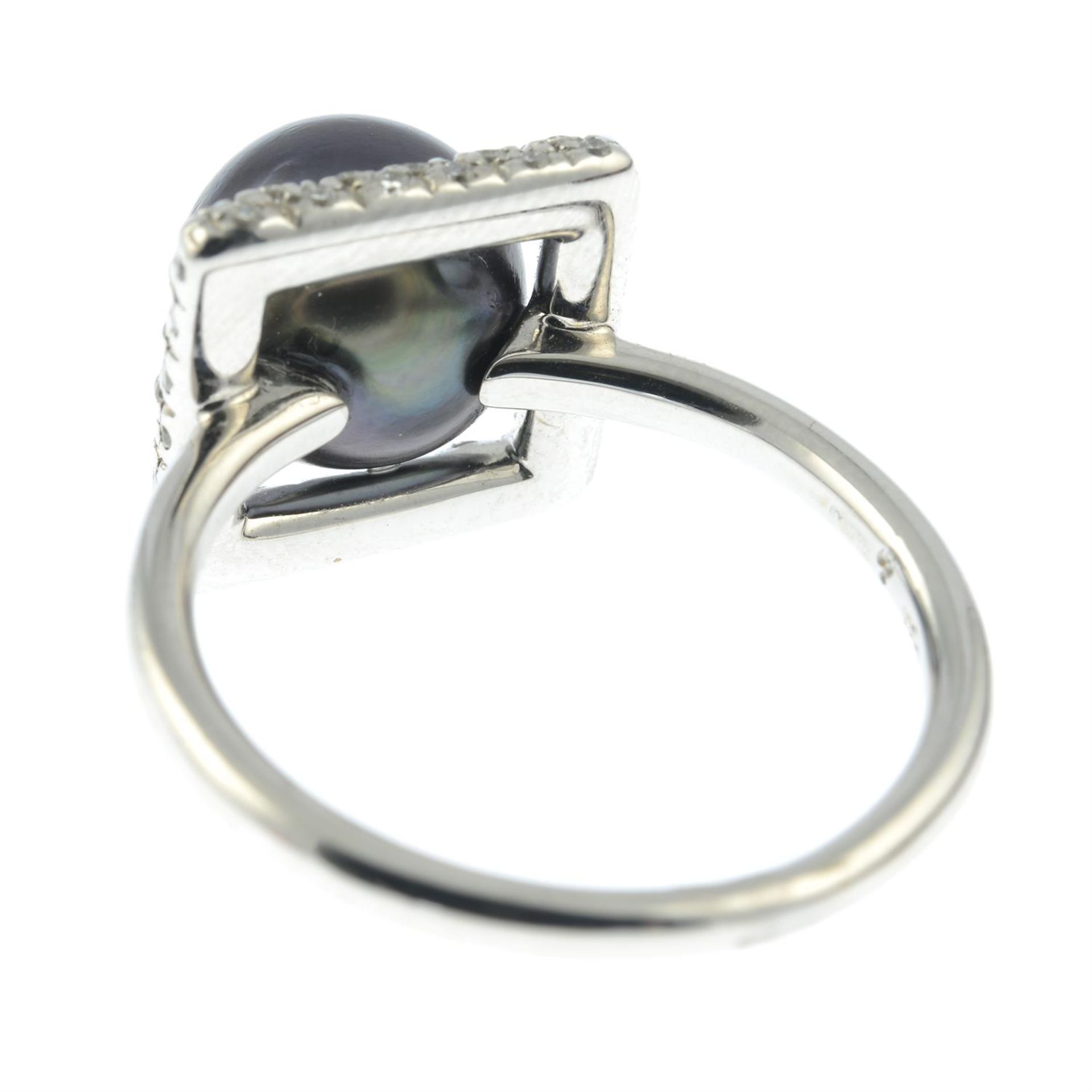 An 18ct gold 'Tahitian' cultured pearl and diamond ring, by Mikimoto. - Image 3 of 6