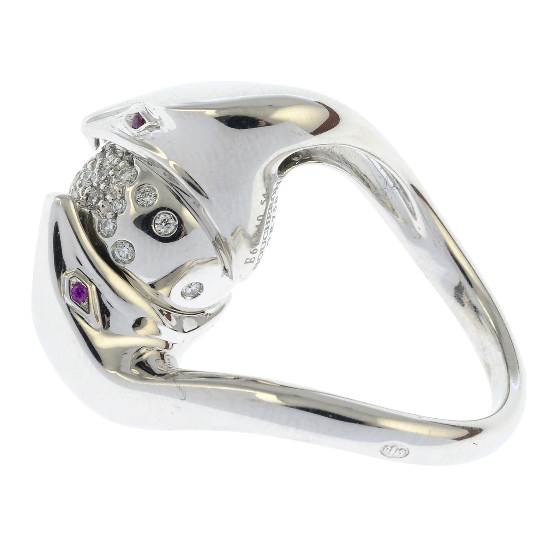 A brilliant-cut diamond snake 'Trouble' ring, by Boucheron. - Bild 3 aus 6