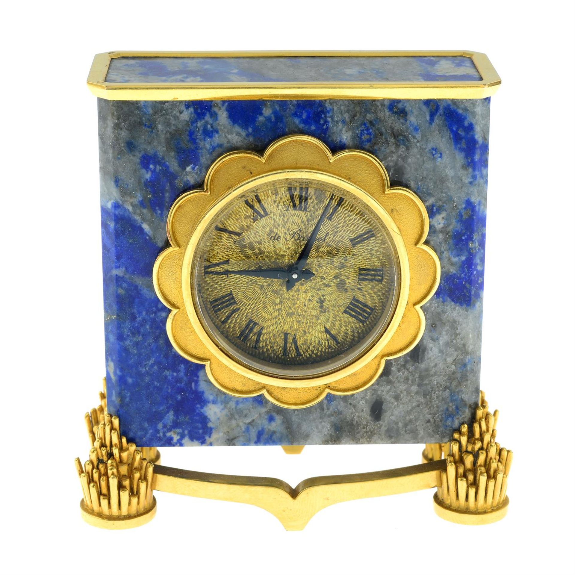 A mid 20th century 18ct gold sodalite carriage clock, in de Brysal case, for Van Cleef & Arpels. - Bild 2 aus 7