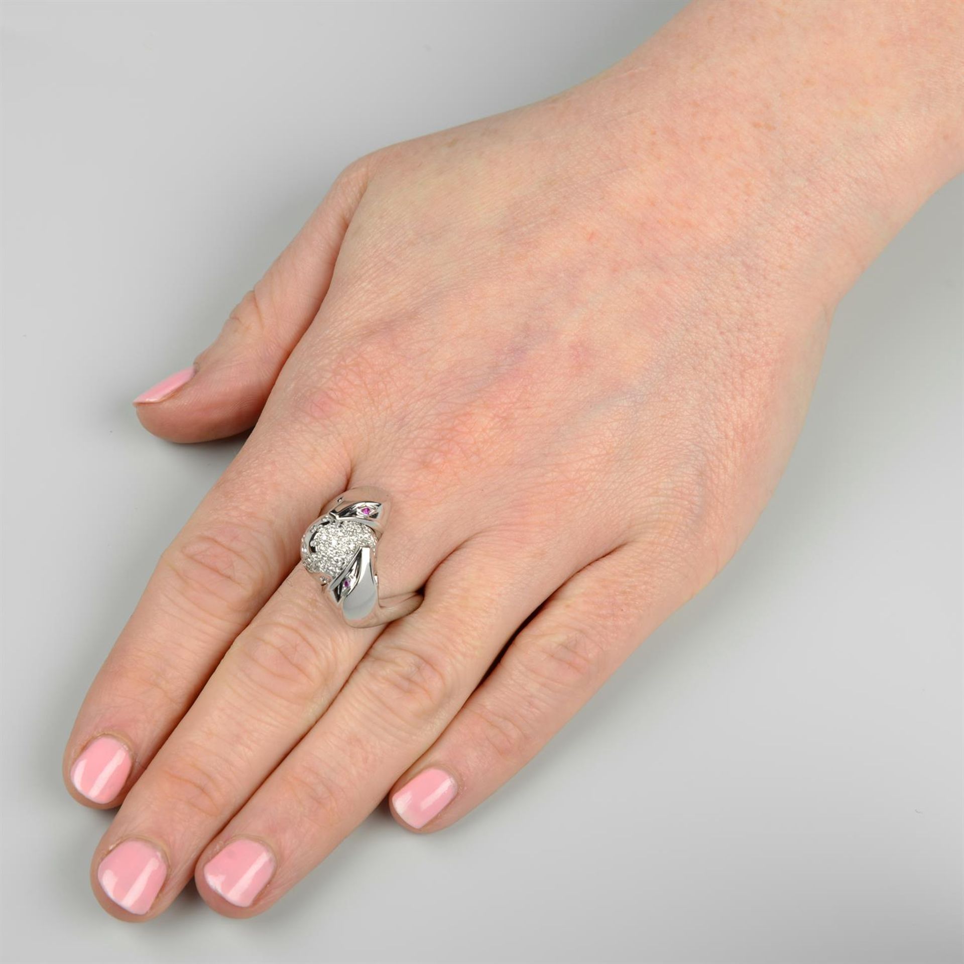 A brilliant-cut diamond snake 'Trouble' ring, by Boucheron. - Bild 6 aus 6