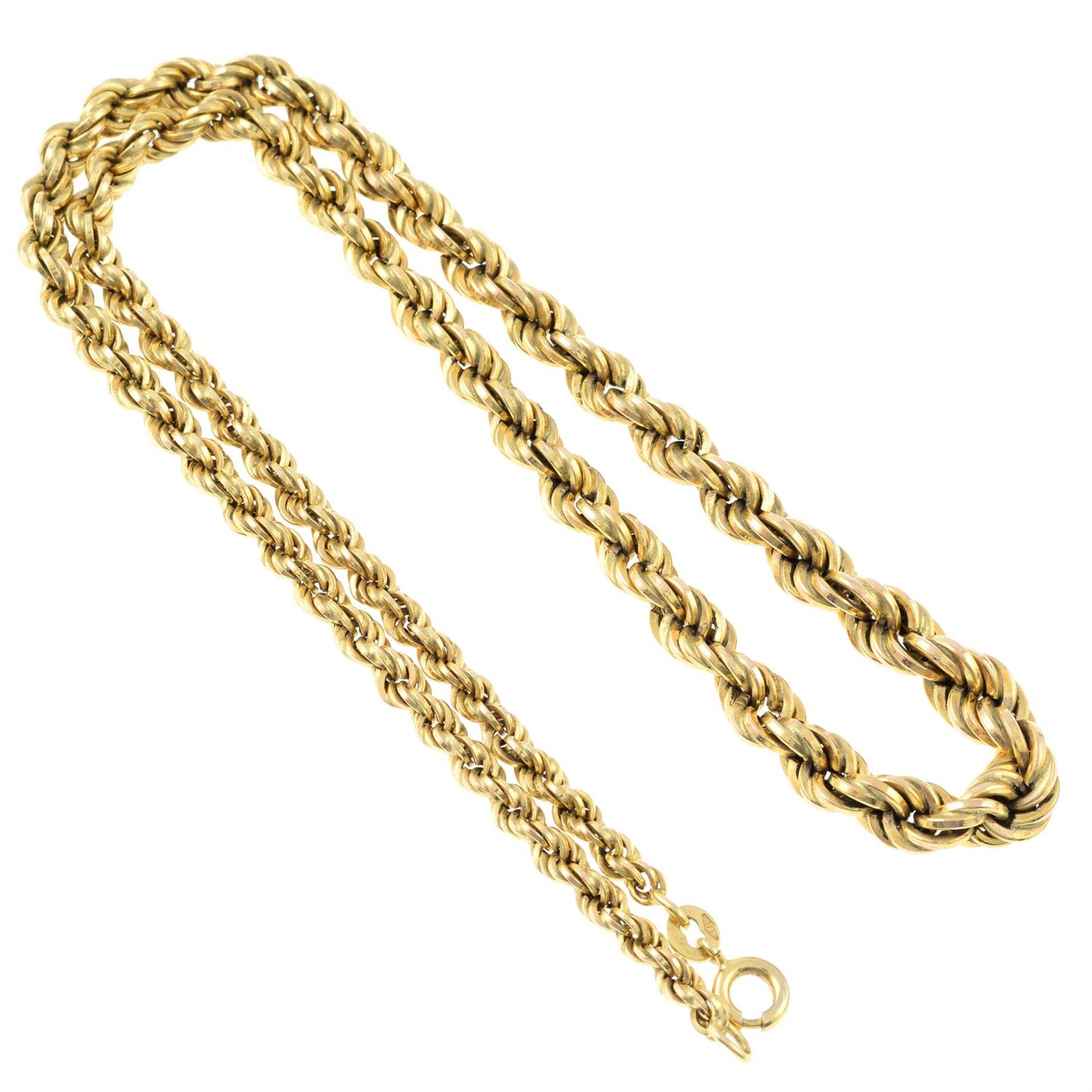 A 9ct gold graduated rope-link necklace. - Bild 2 aus 2