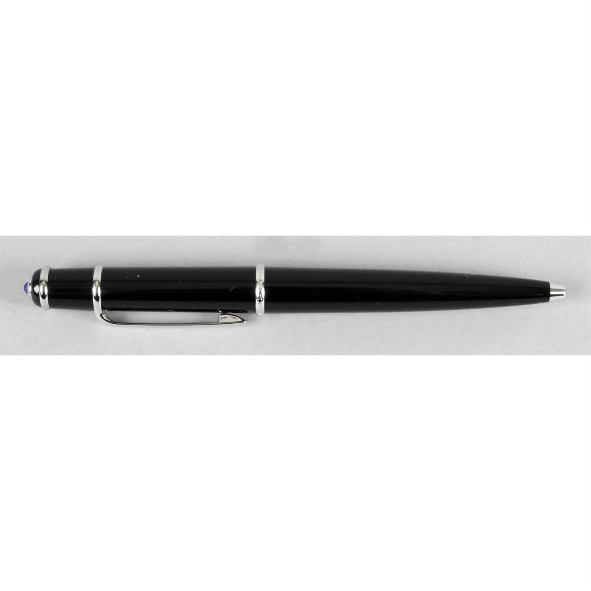 A Cartier 'Stylo Bille' diablo ballpoint pen.