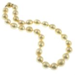 A cultured pearl single-strand necklace, with textured clasp.