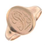 An early 20th century 9ct gold monogram signet ring.