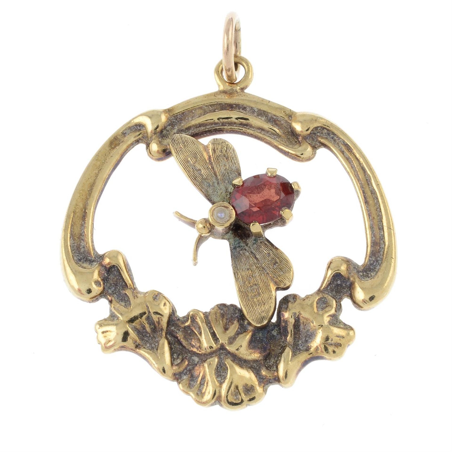 A 9ct gold oval-shape garnet and split pearl floral motif bee pendant.