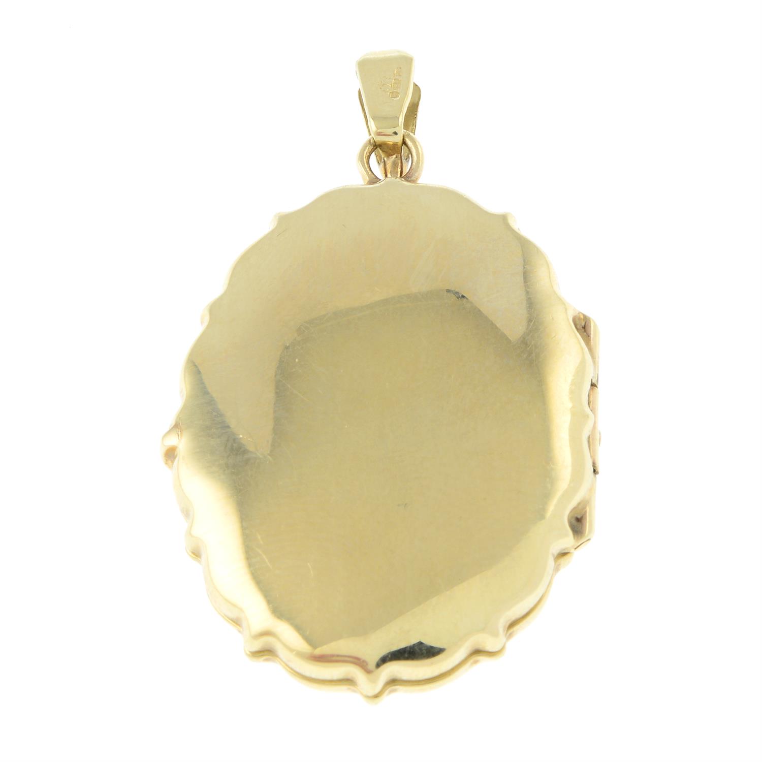 A 9ct gold locket, with foliate motif. - Image 2 of 2