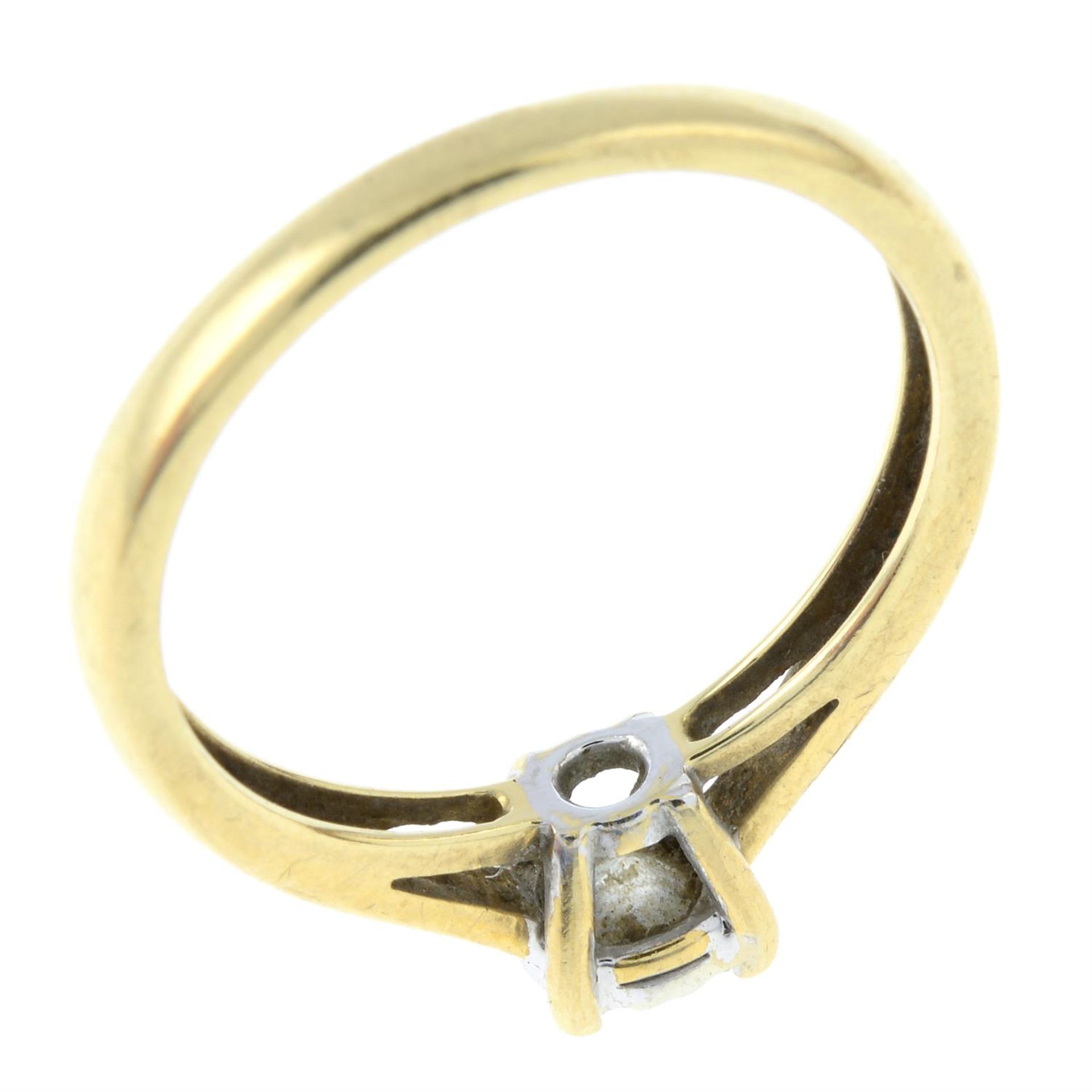 An illusion-set diamond single-stone ring. - Image 2 of 2