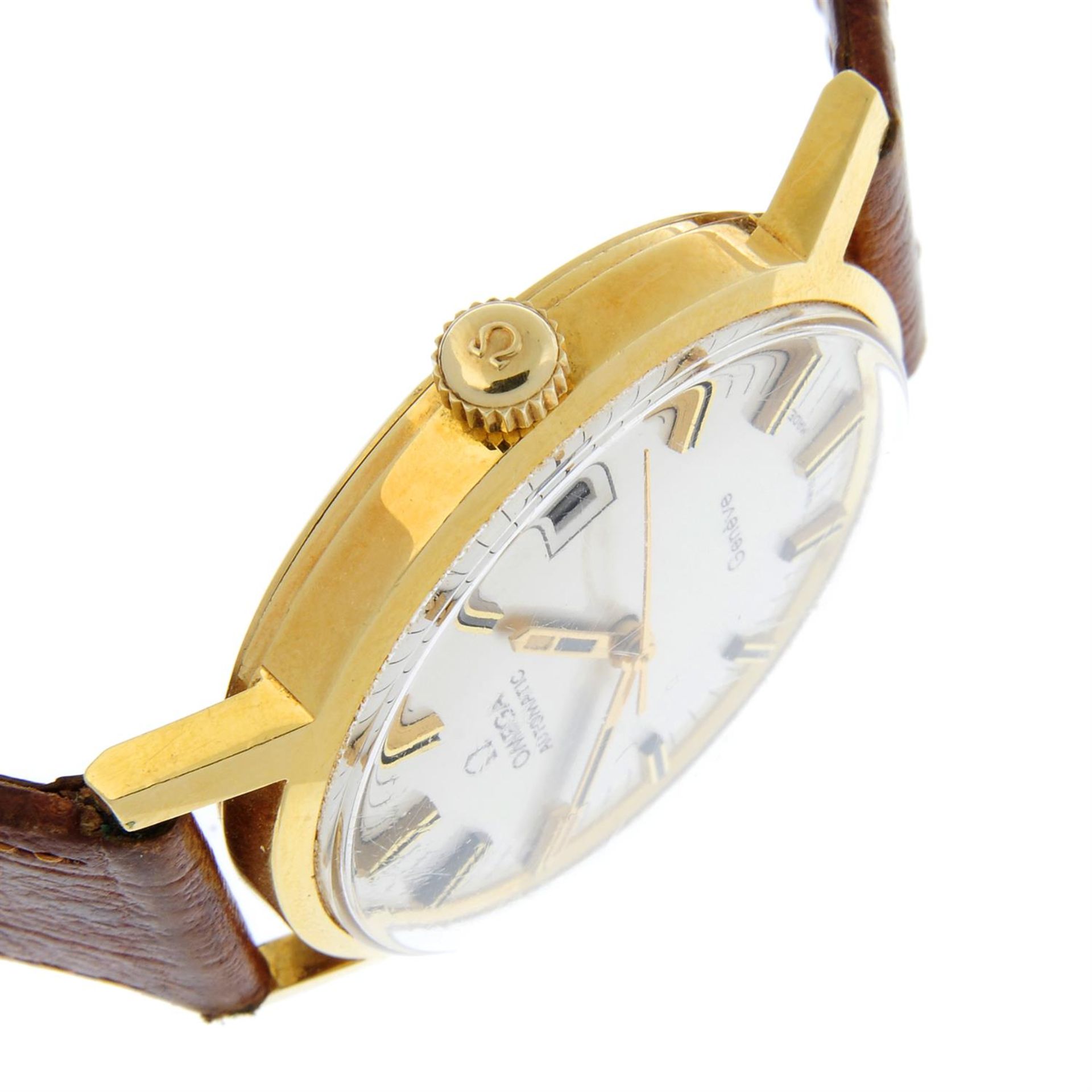 OMEGA - a yellow metal Geneve wrist watch, 34mm. - Image 3 of 6