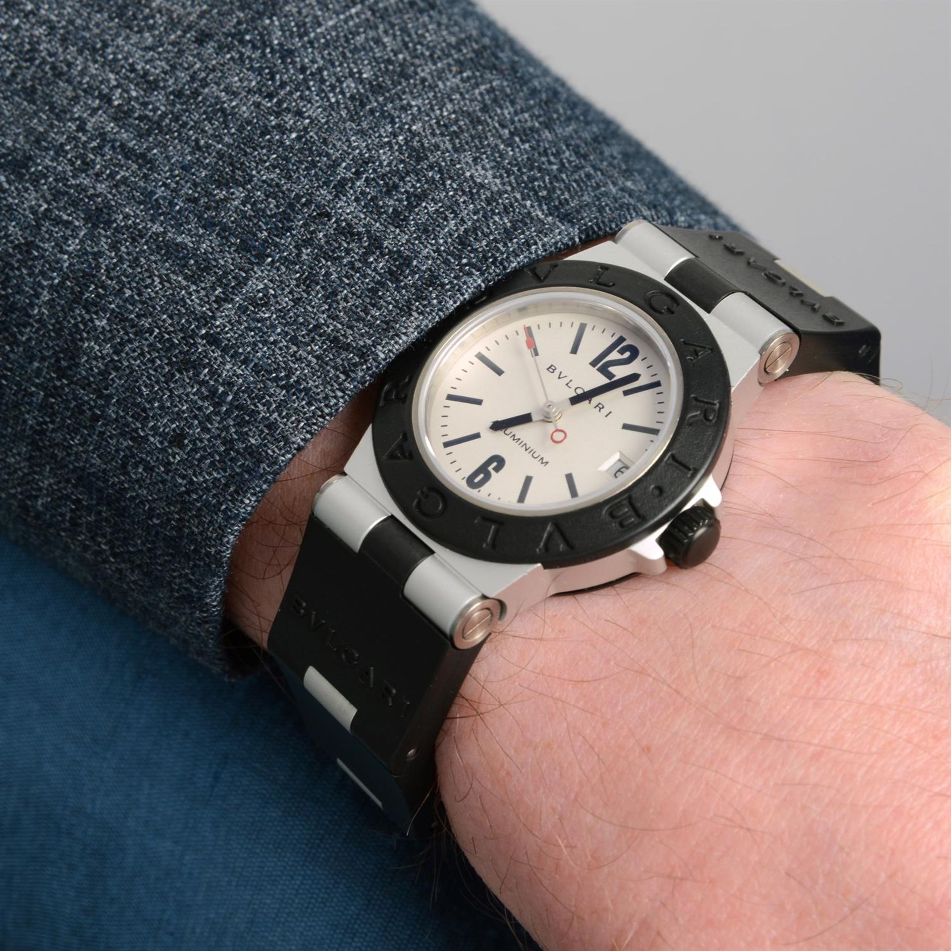 BULGARI - a bi-material Aluminium Diagono wrist watch, 32mm. - Image 5 of 6