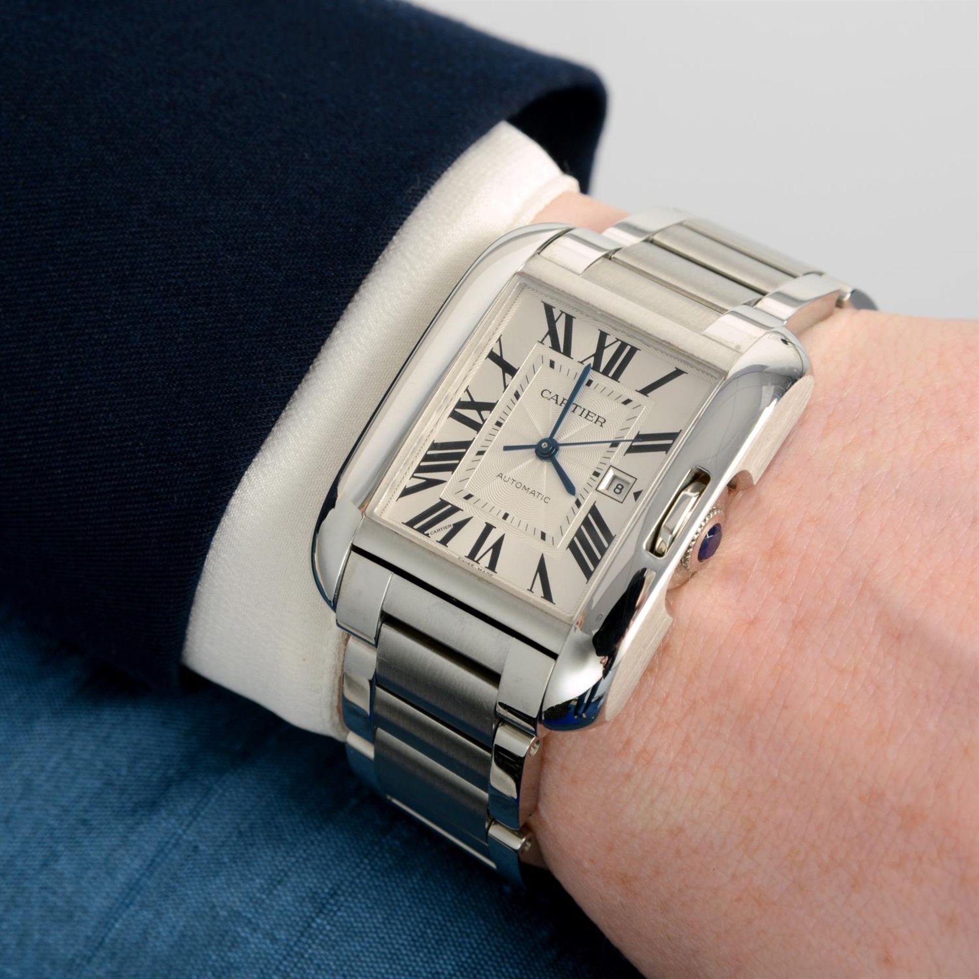 CARTIER - a stainless steel Tank Anglaise bracelet watch, 30mm. - Bild 5 aus 5