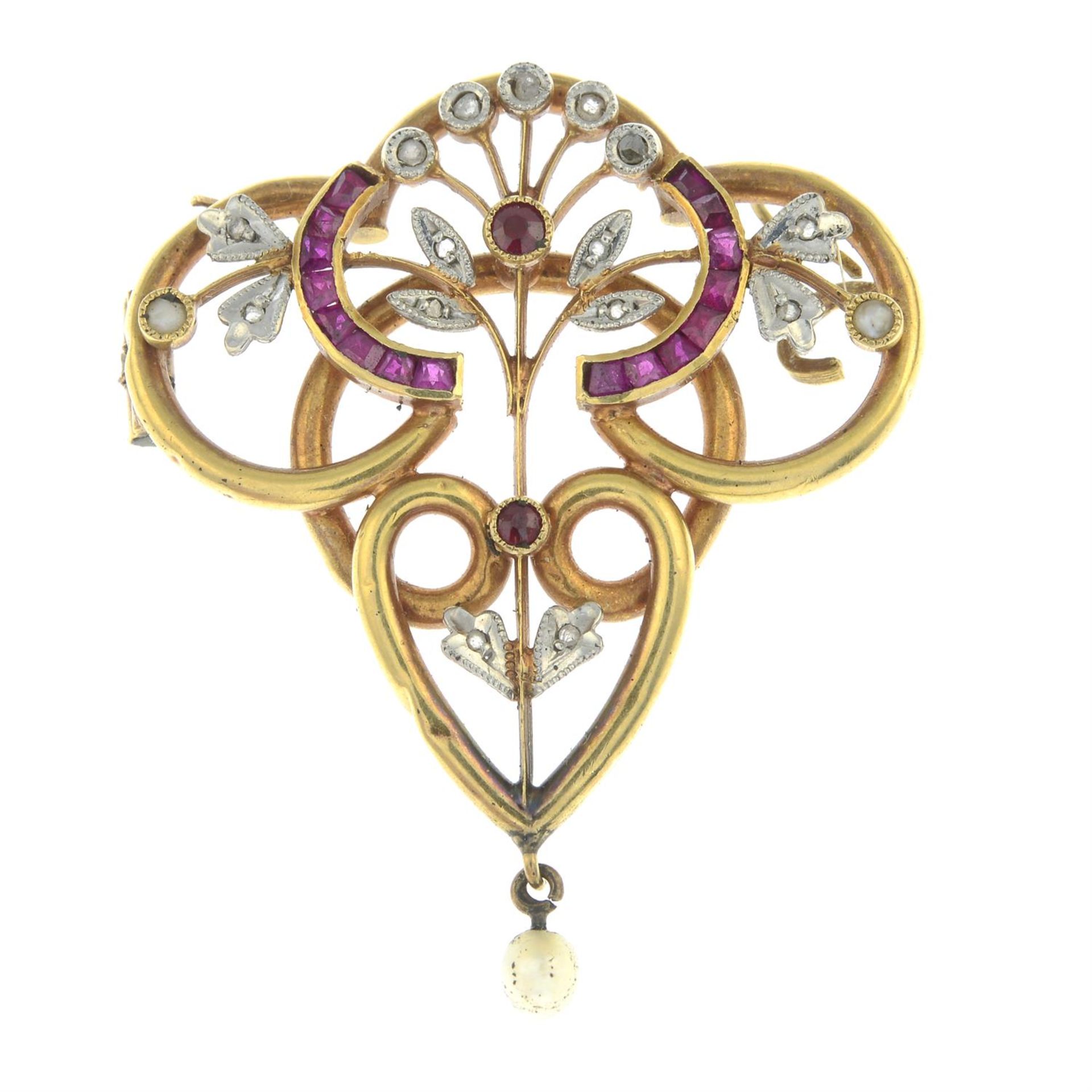 An early 20th century 18ct gold vari-cut ruby, diamond point and seed pearl pendant. - Bild 2 aus 4