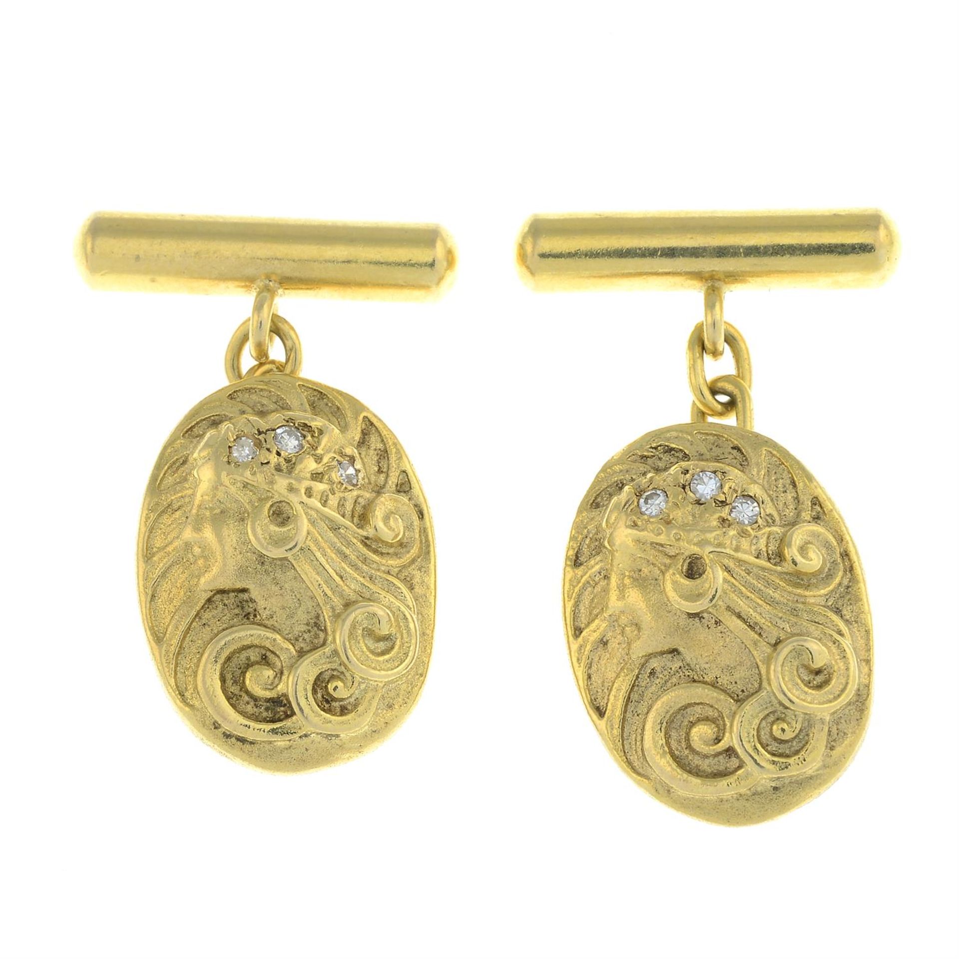 A pair of single-cut diamond accent cufflinks, designed as a woman in profile, with bar reverse. - Bild 2 aus 3