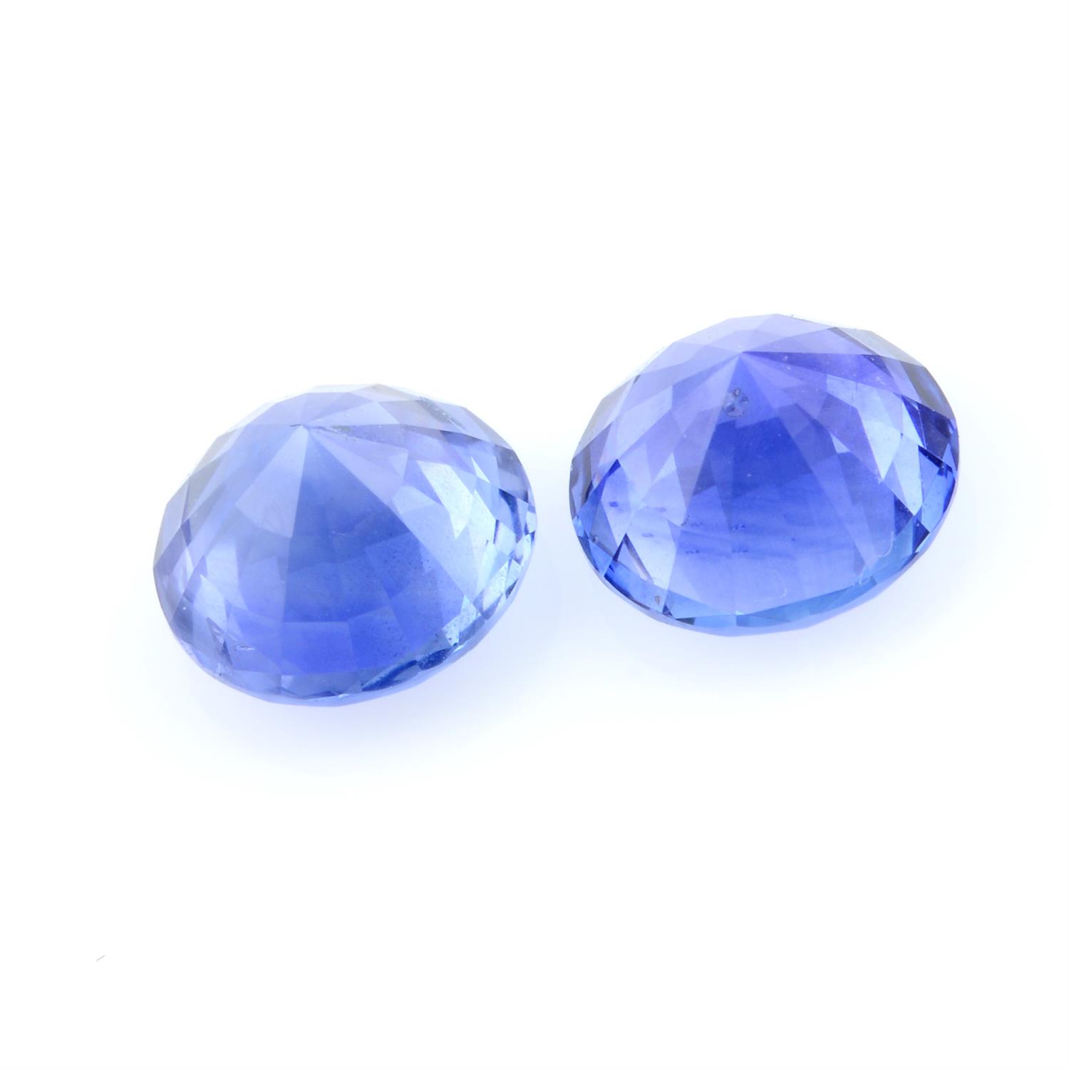 Pair of circular-shape sapphires, weighing 2.24ct - Image 2 of 2