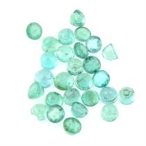 Selection of circular shape emeralds, weighing 26.40ct