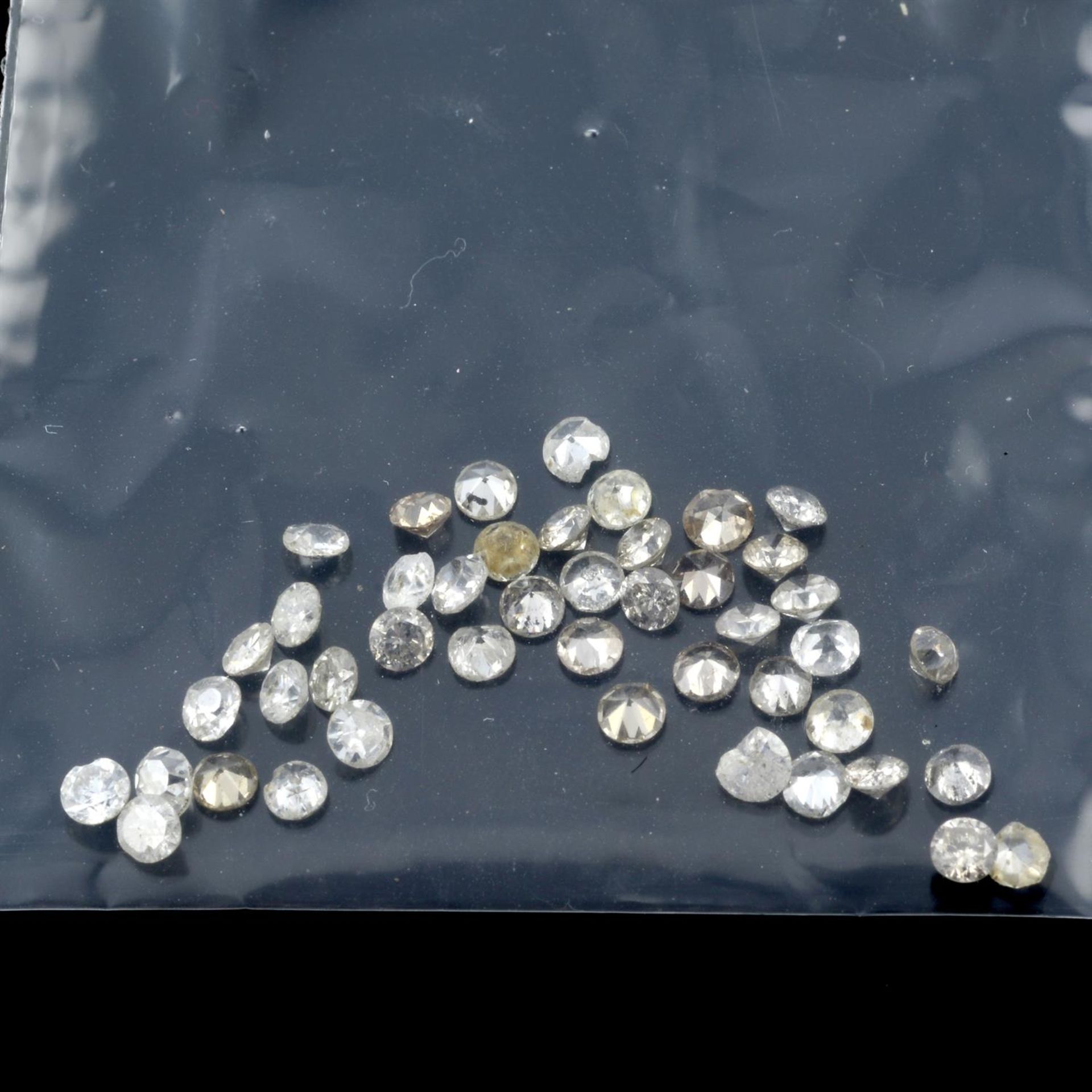Selection of circular shape diamonds, weighing 2.40ct - Bild 2 aus 2