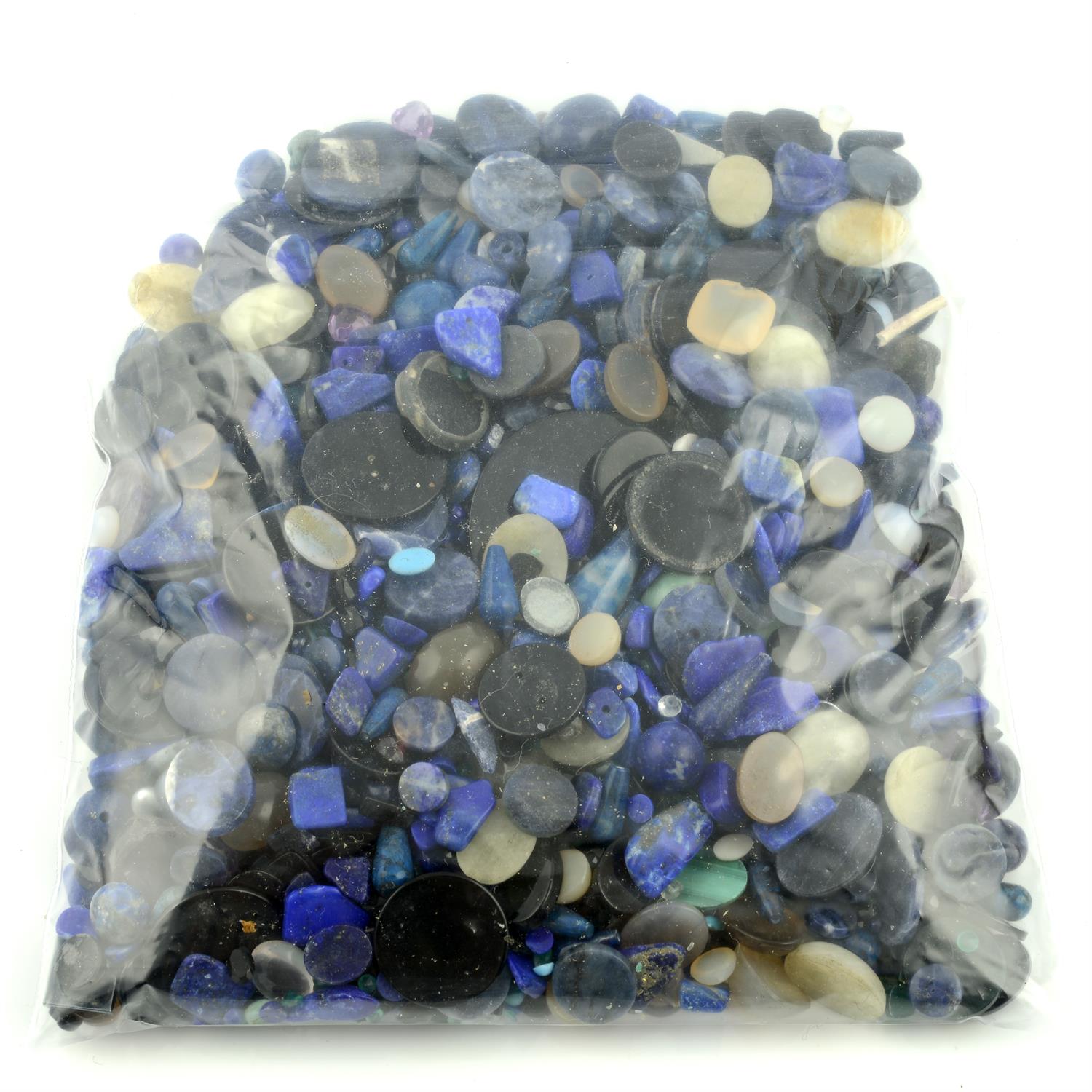 Selection of gemstones, weighing 517grams. To include sodalite, lapis lazuli, bloodstone, - Image 2 of 2