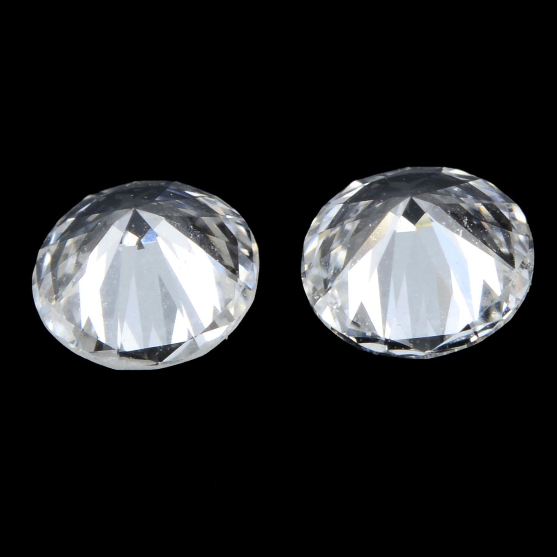 Pair of brilliant cut diamonds weighing 0.45ct - Bild 2 aus 2
