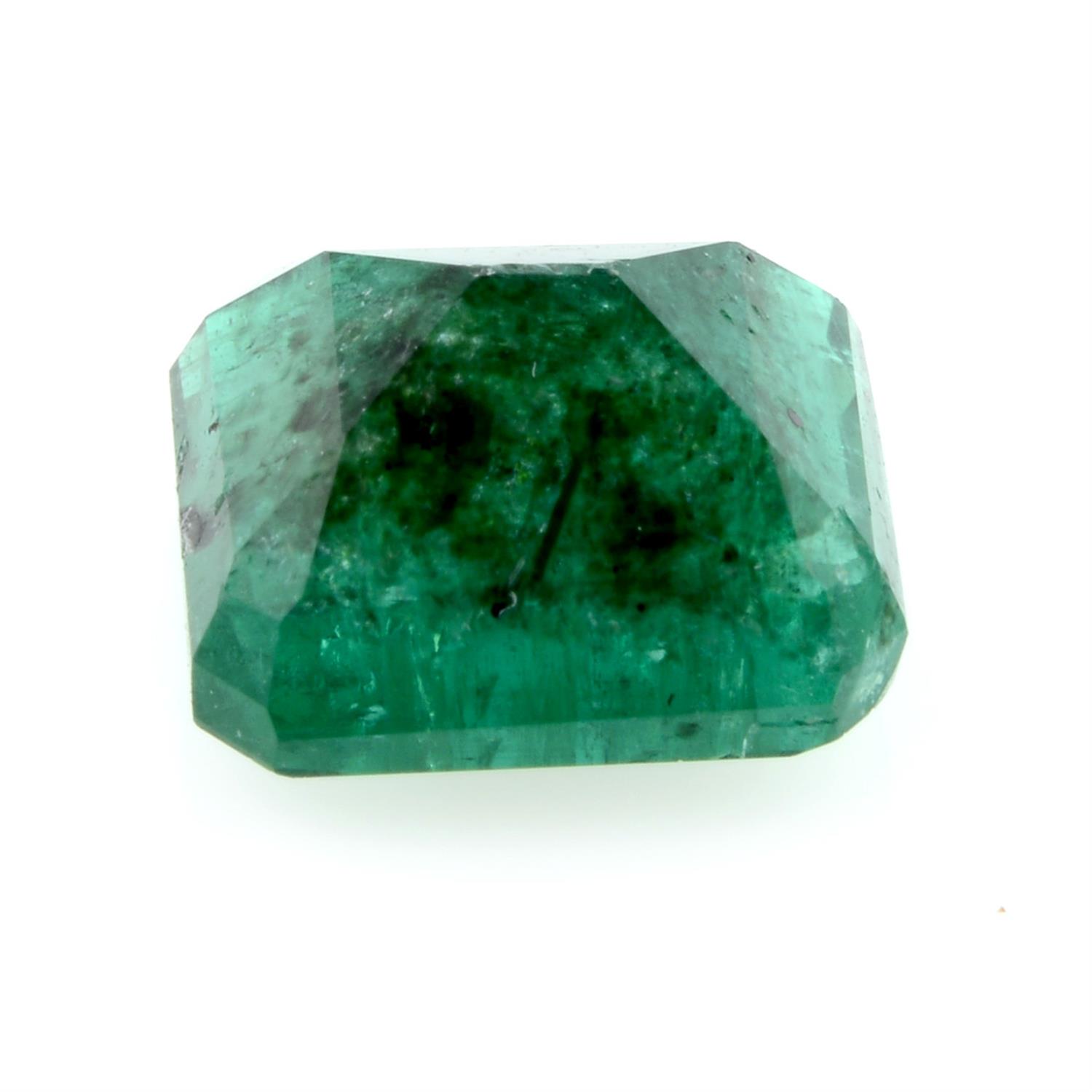 A rectangular shape emerald, weighing 1.13ct - Image 2 of 2