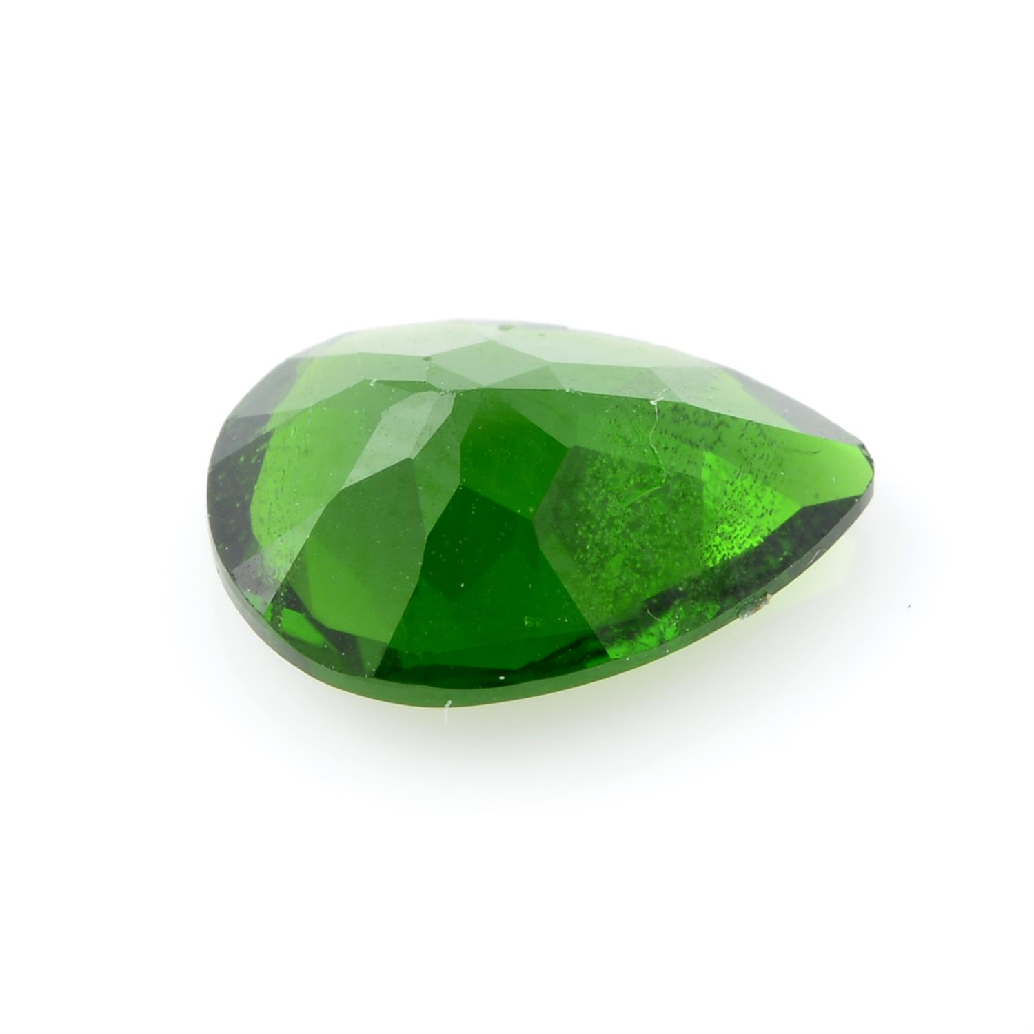 A pear shape diopside, weighing 1.45ct - Image 2 of 3