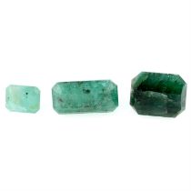 Three rectangular shape emerald, weighing 9.29ct