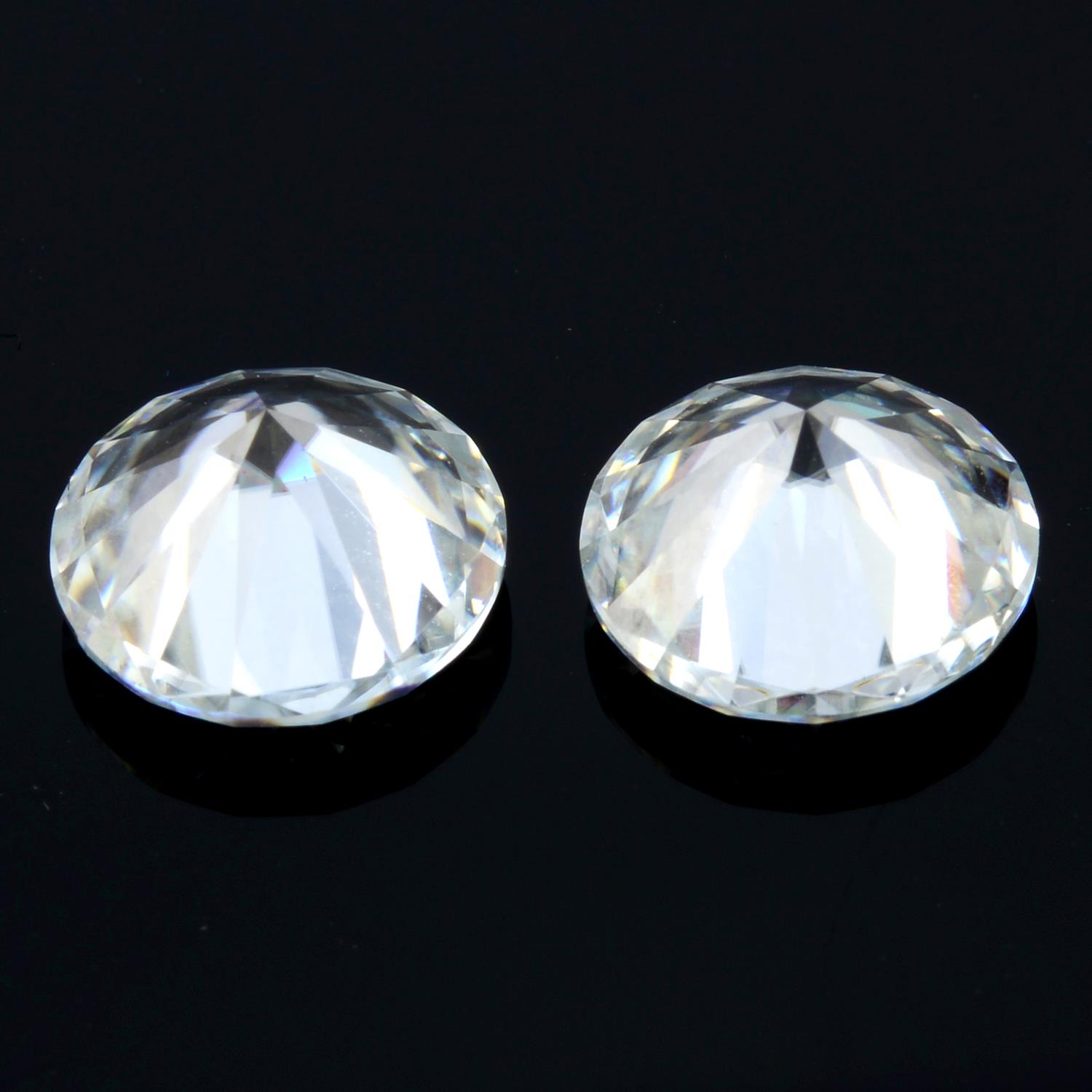 Pair of circular shape synthetic moissanites, weighing 4.22ct - Image 2 of 2