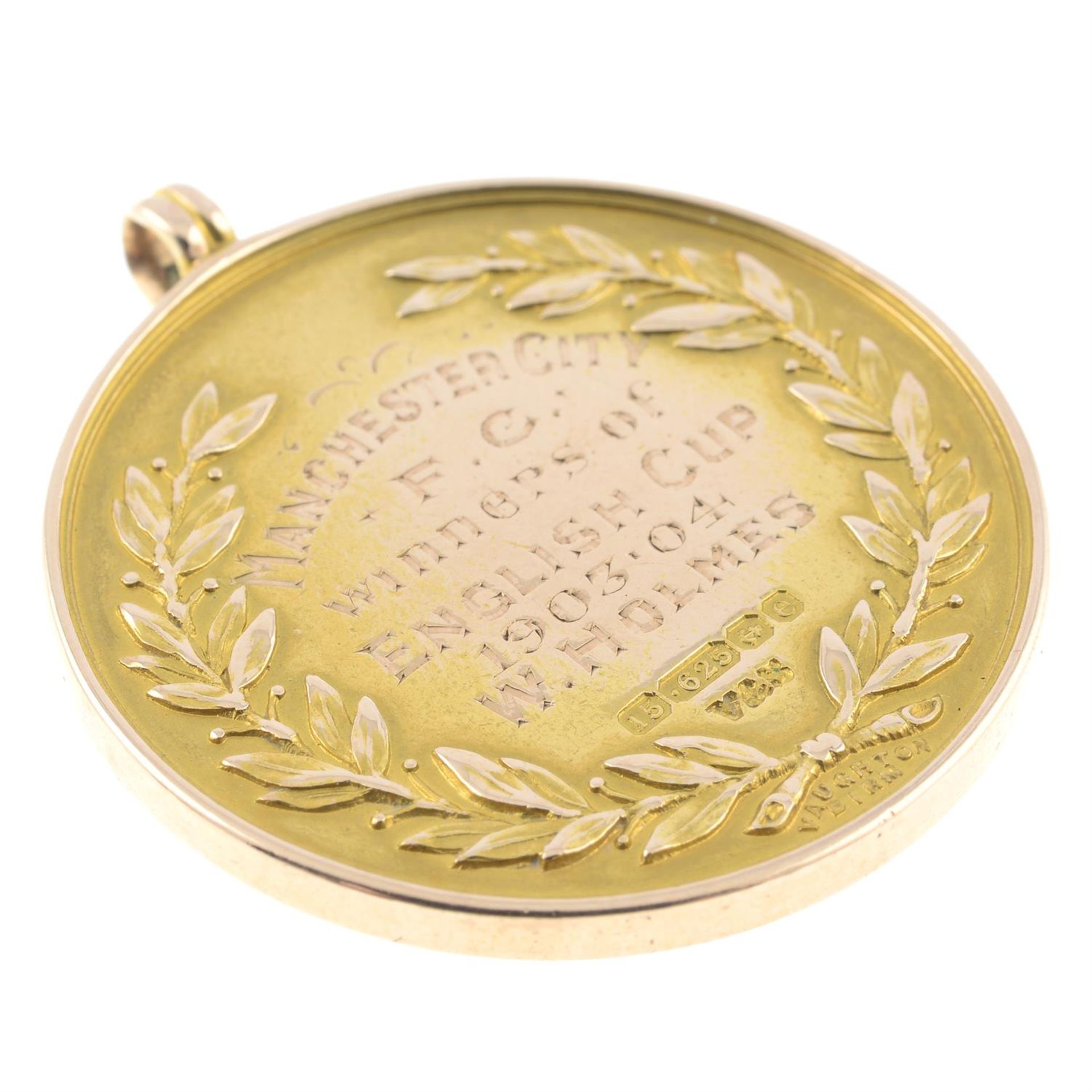 A gold Manchester City English Cup Medal, awarded to William (Billy) Marsden Holmes in 1904. - Image 4 of 7