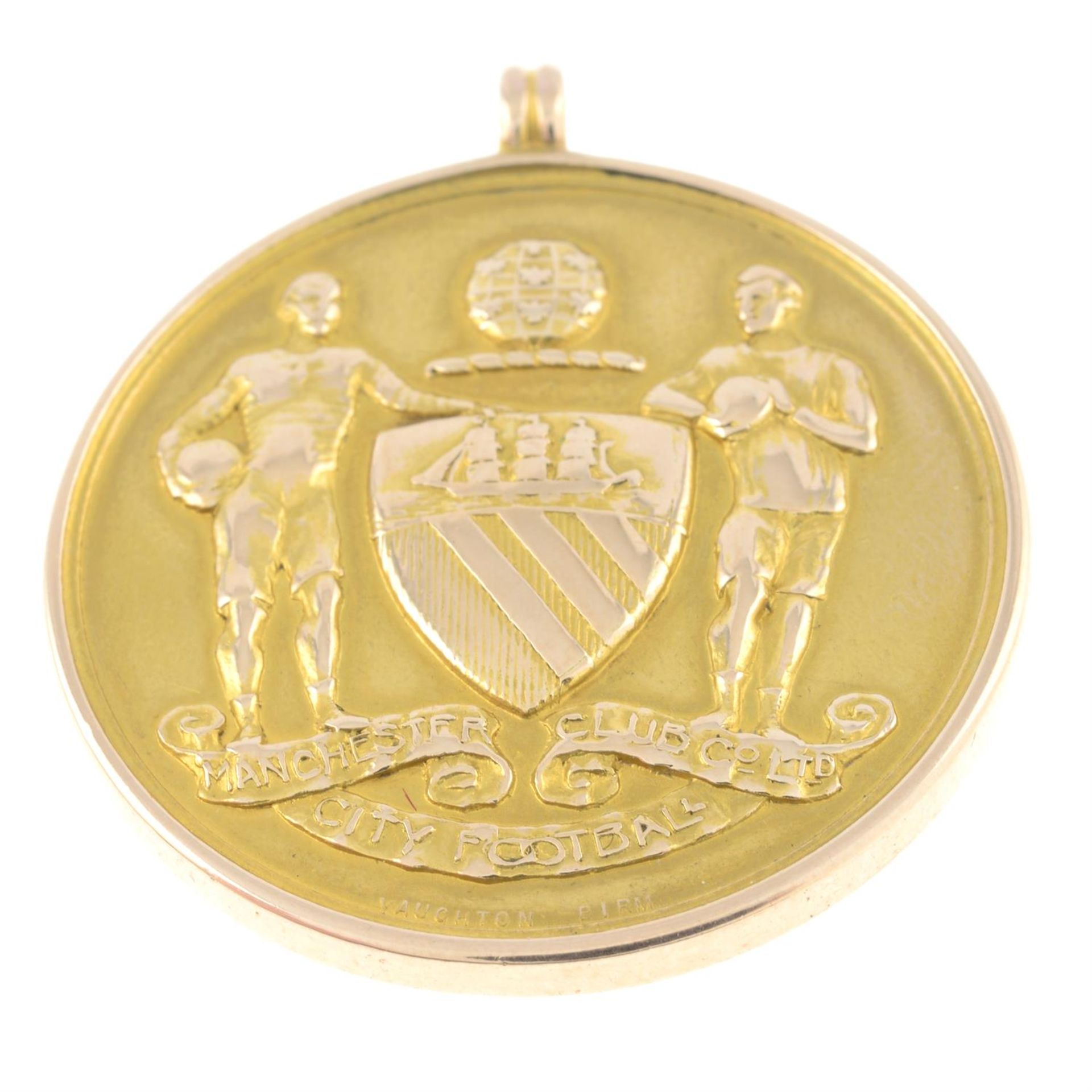 A gold Manchester City English Cup Medal, awarded to William (Billy) Marsden Holmes in 1904. - Image 6 of 7