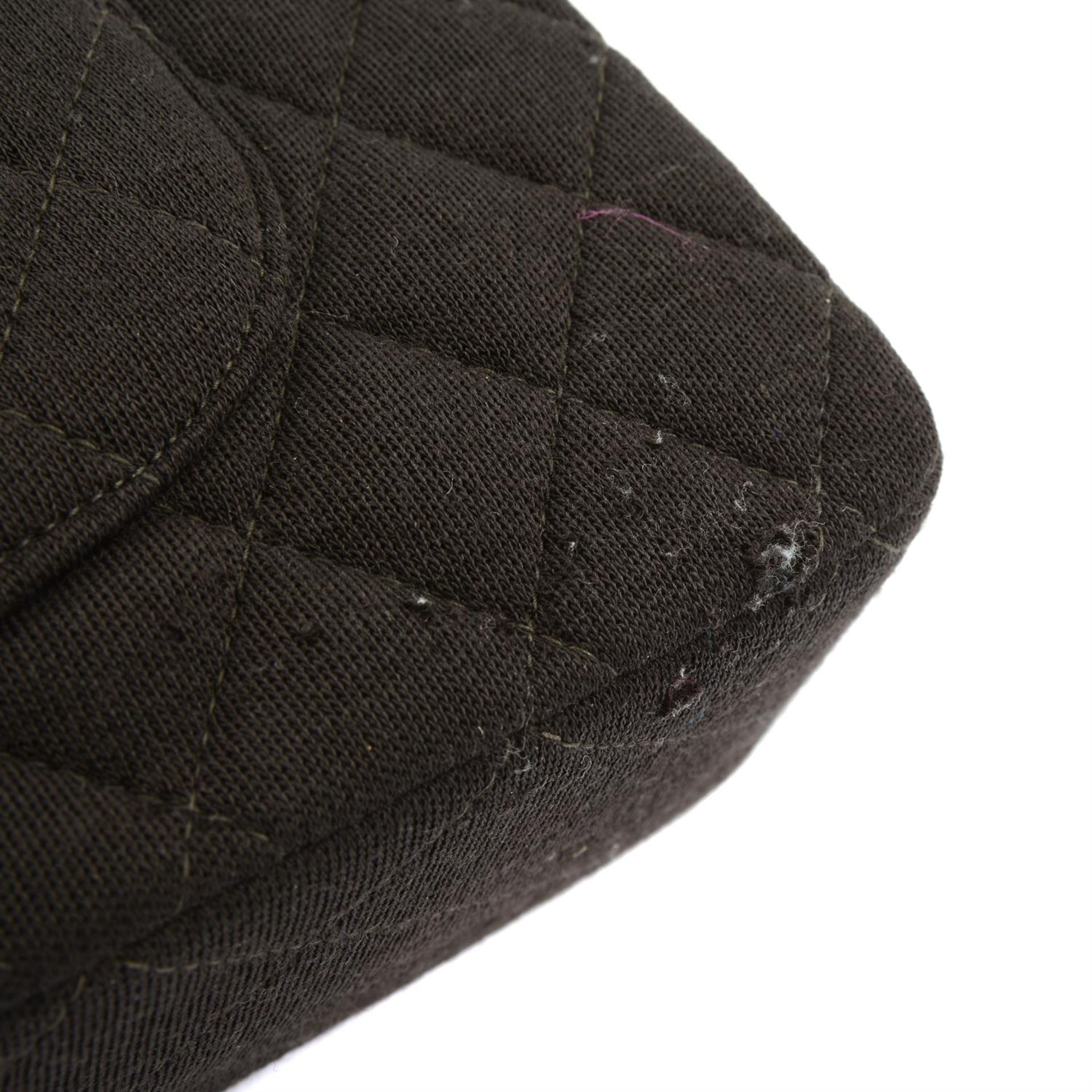 CHANEL - a Jersey fabric double flap handbag. - Bild 5 aus 6