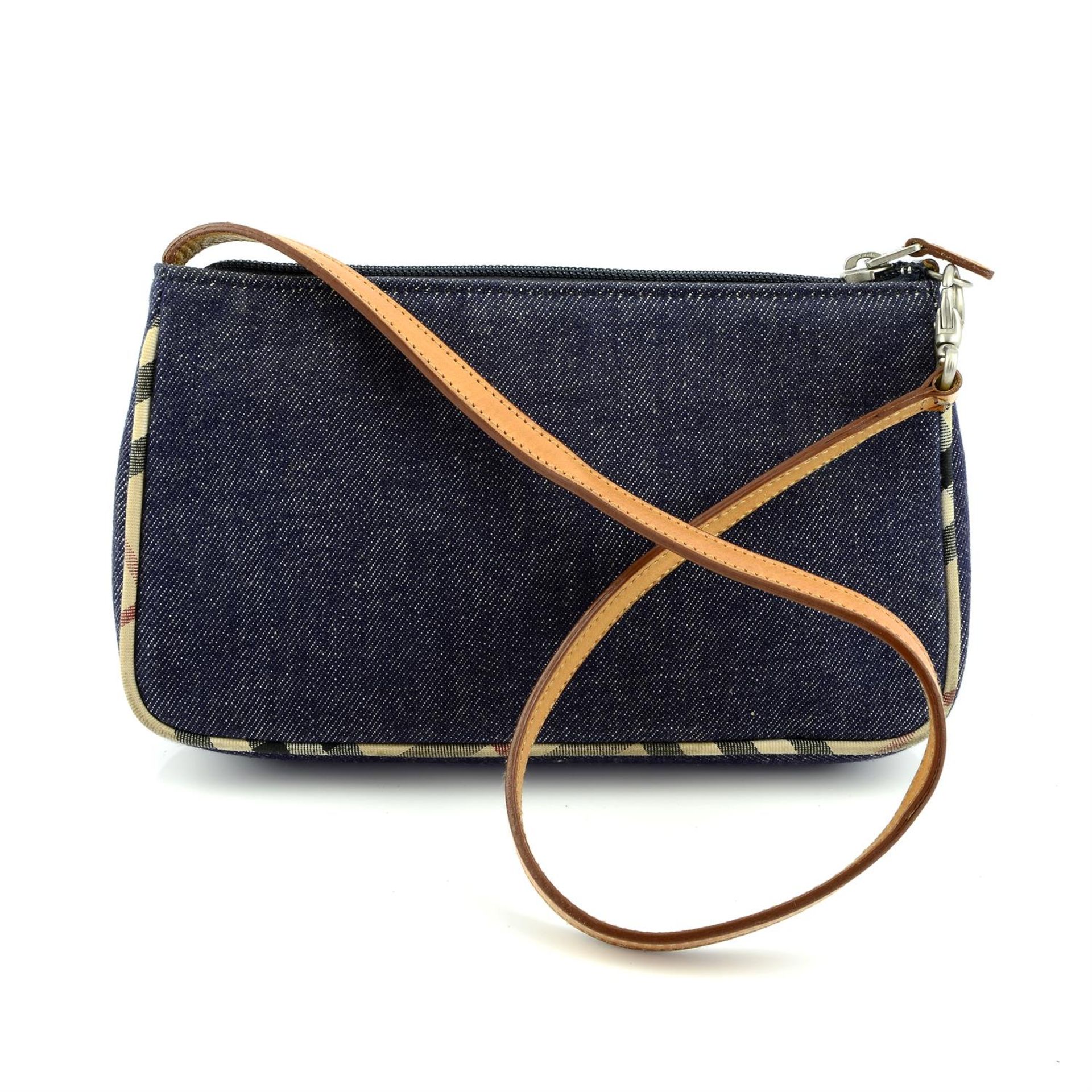 BURBERRY- a denim shoulder bag. - Image 2 of 4