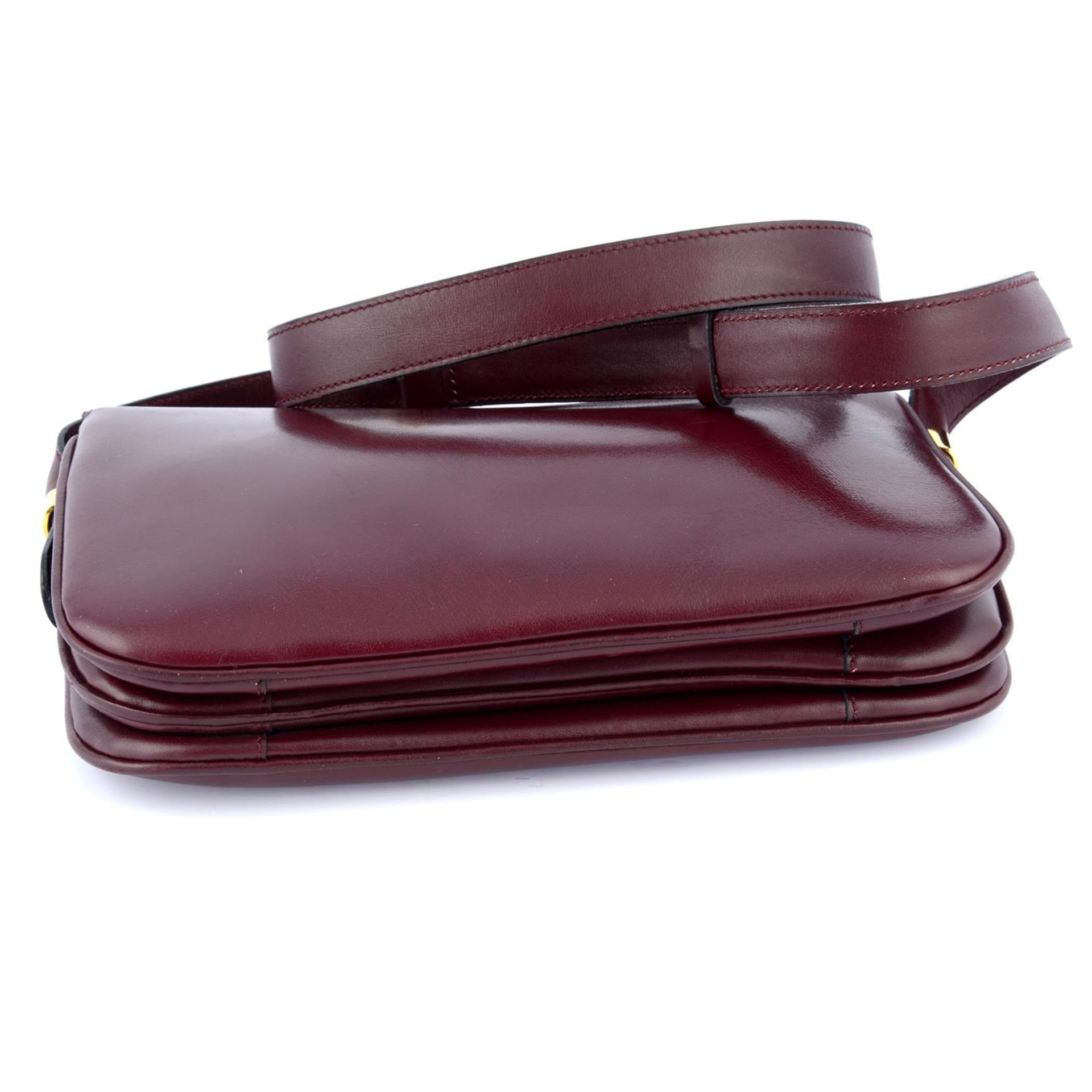CÉLINE - a red leather shoulder bag. - Bild 3 aus 3