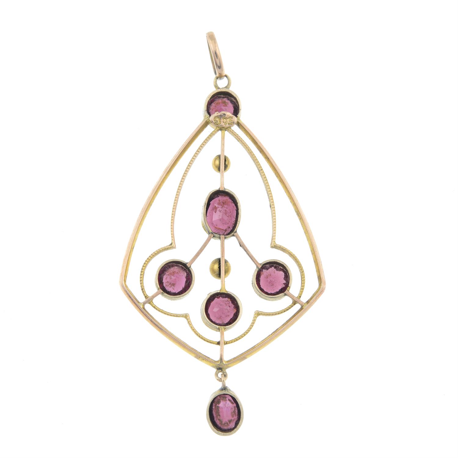 An early 20th century 9ct gold garnet pendant. - Image 2 of 2