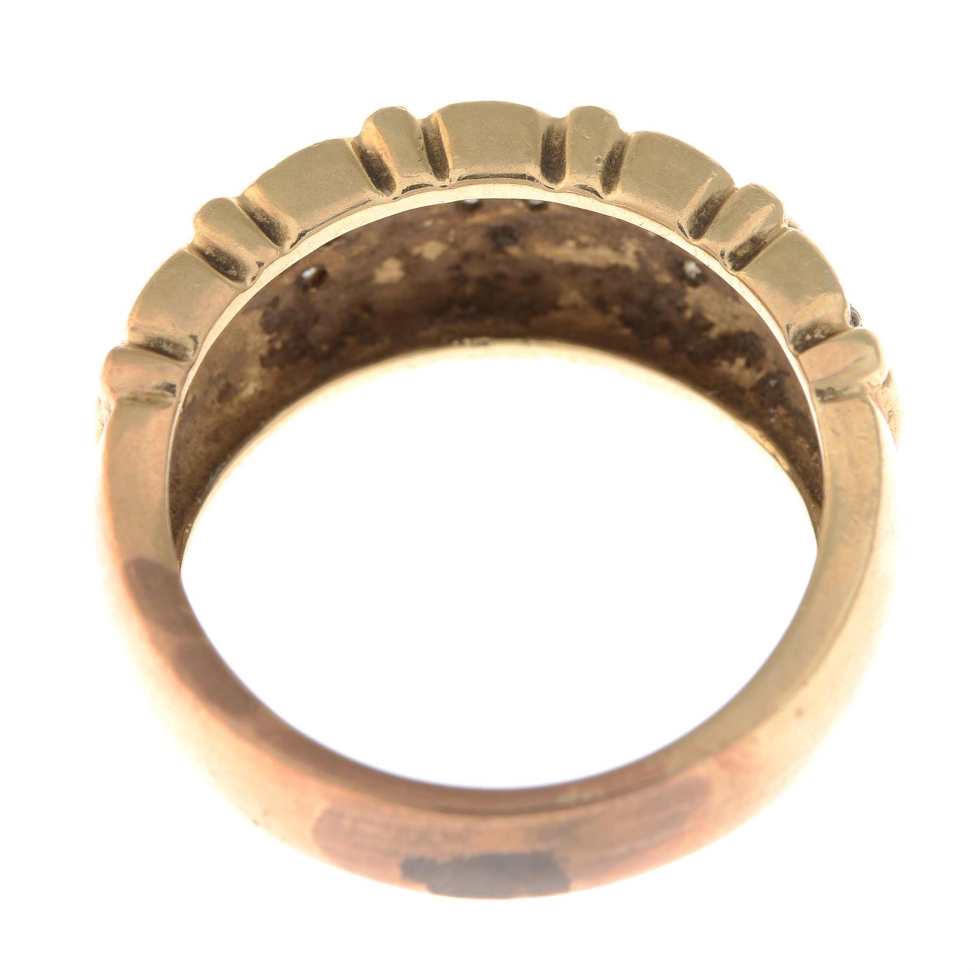 A 14ct gold diamond ring. - Image 2 of 2